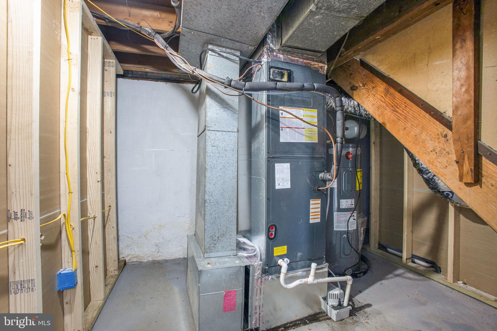 CEDAR HEIGHTS - Residential