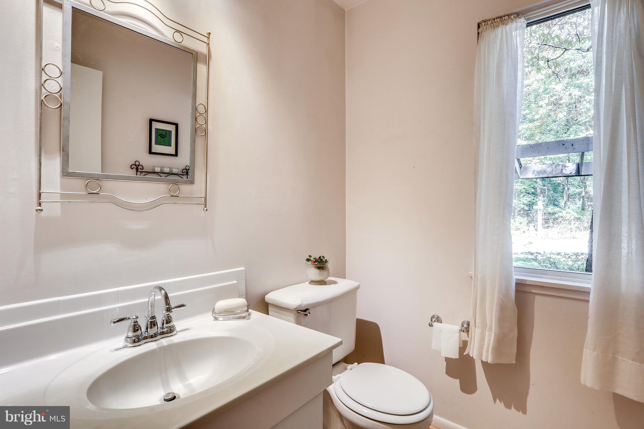 HOBBITS GLEN - Residential