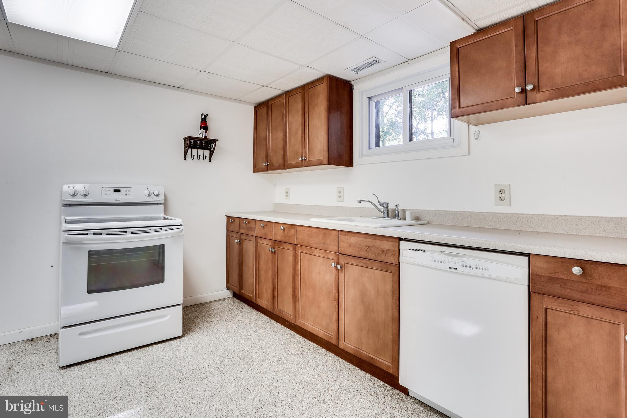 HOBBITS GLEN - Residential