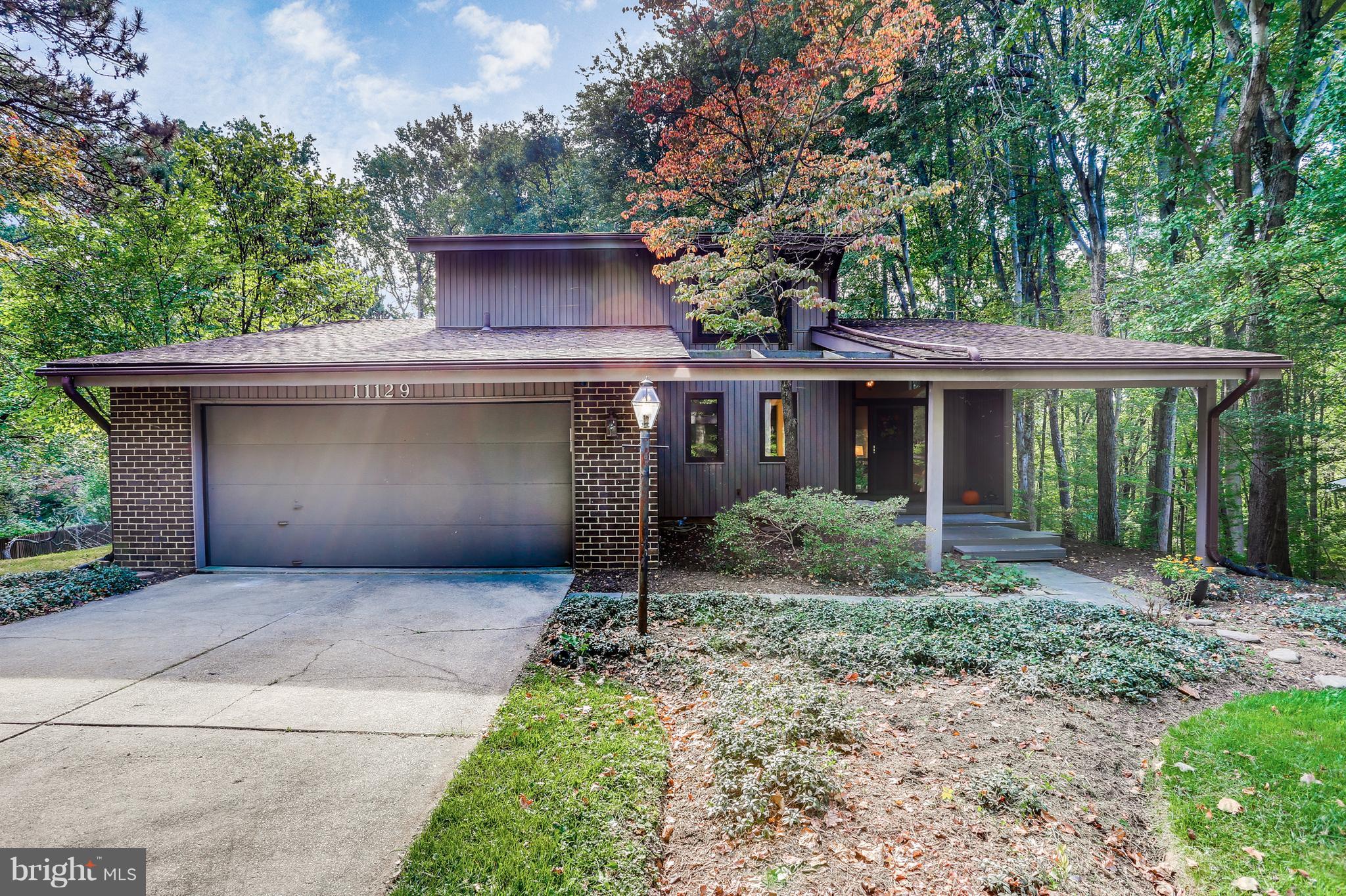 HOBBITS GLEN - Residential