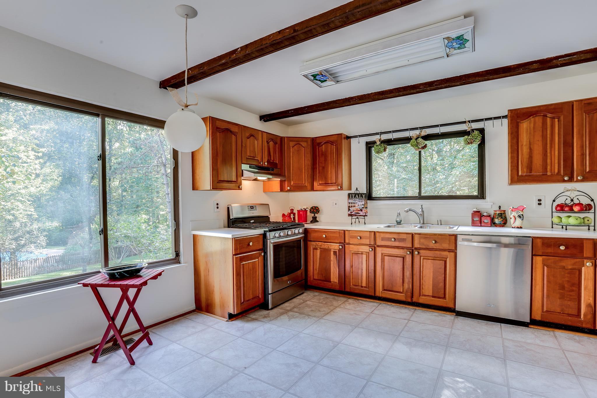 HOBBITS GLEN - Residential