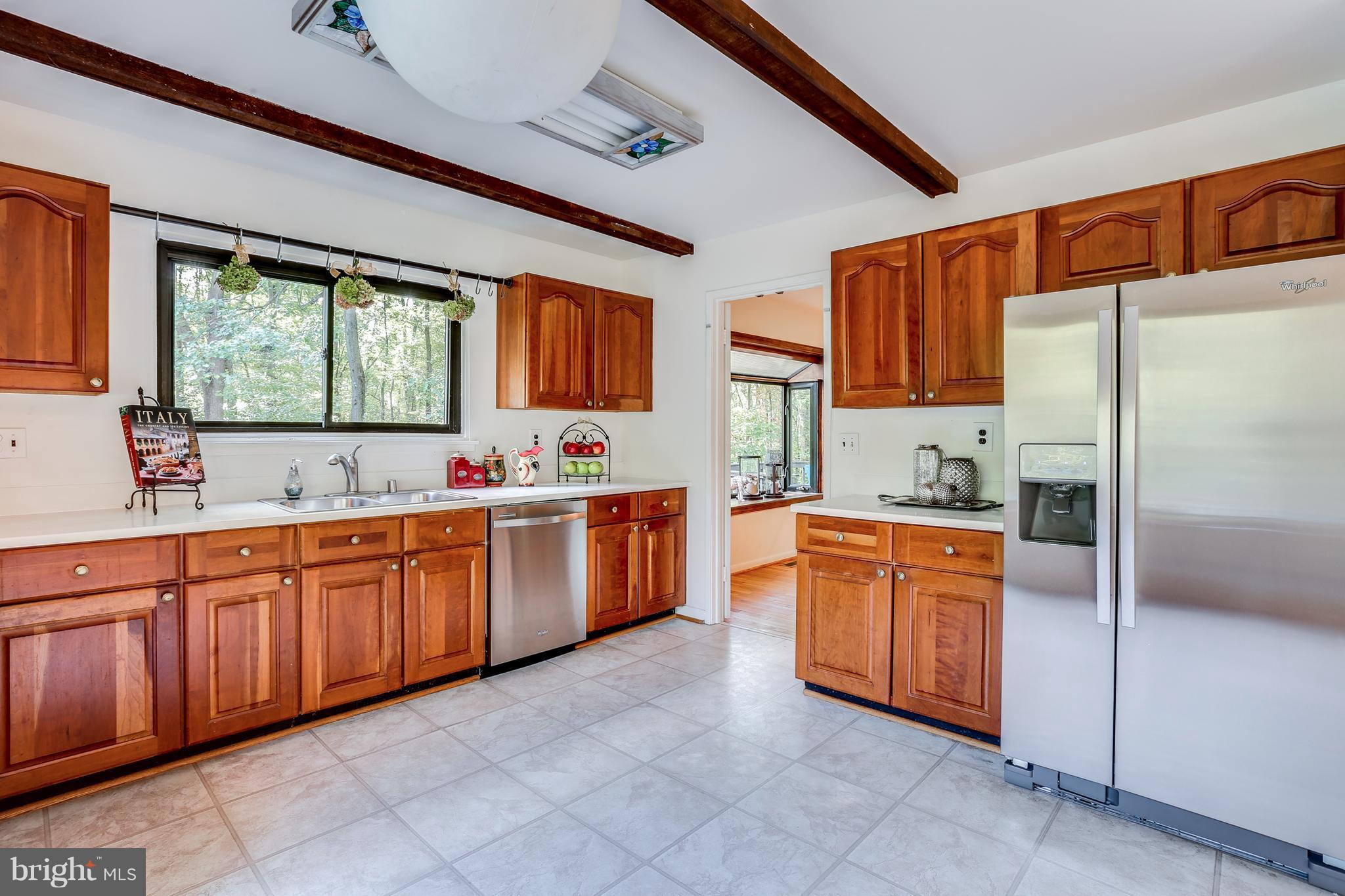 HOBBITS GLEN - Residential