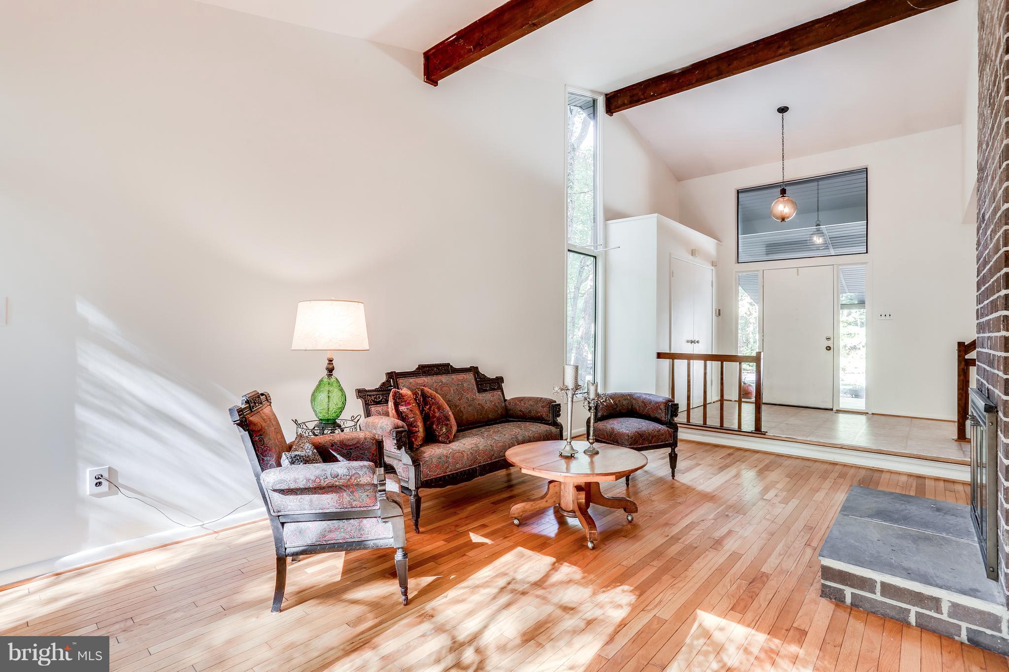 HOBBITS GLEN - Residential