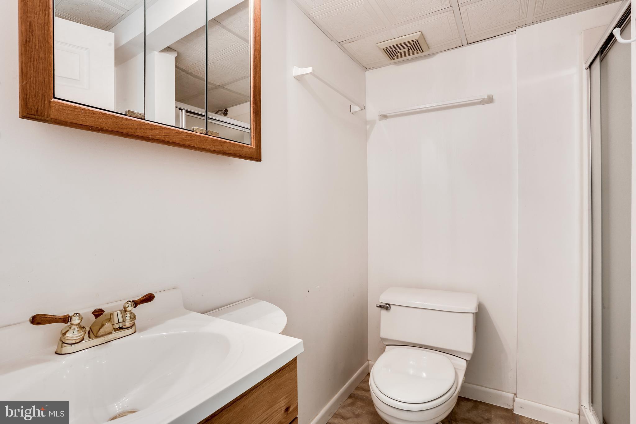 HOBBITS GLEN - Residential