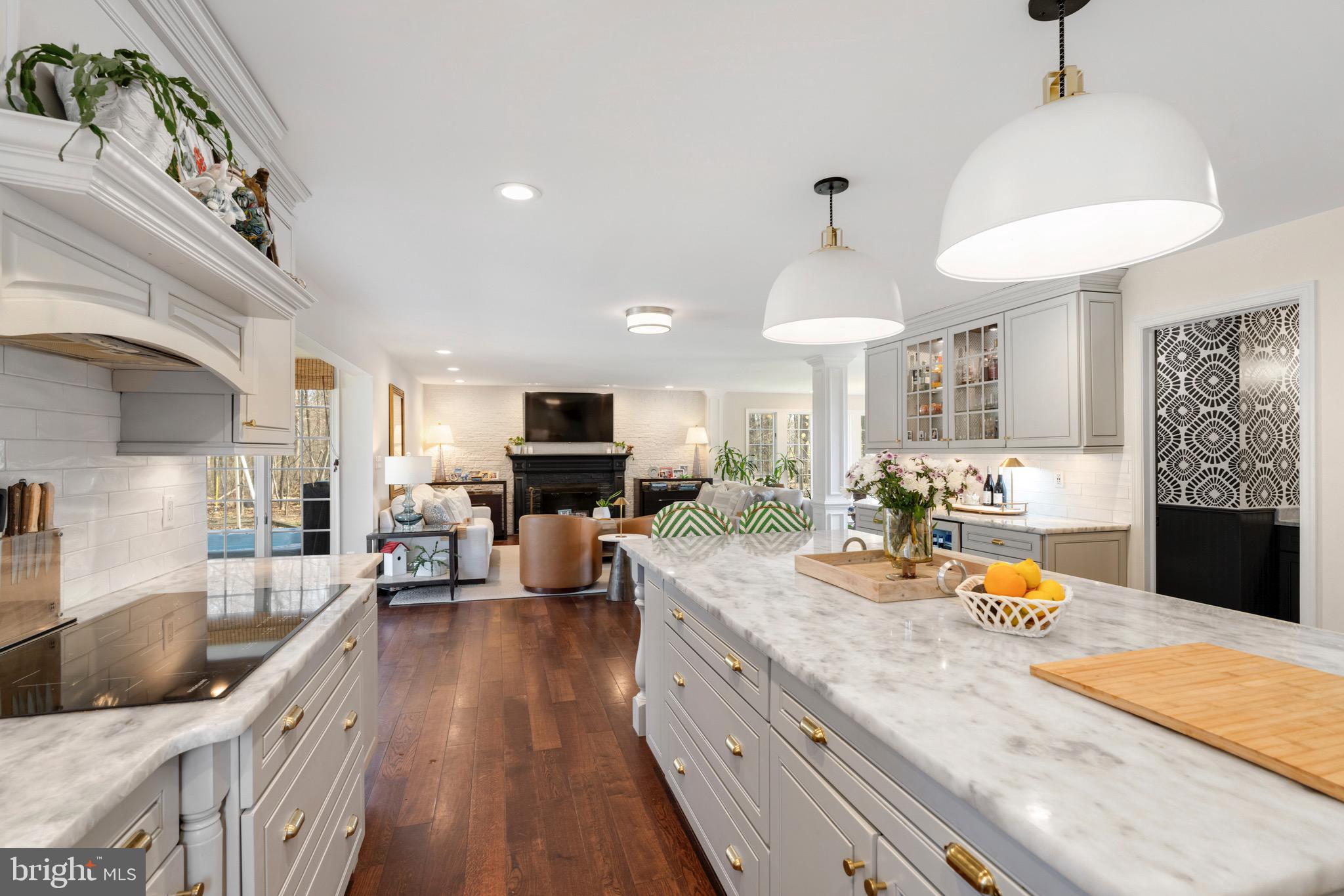 FIELDS OF FOUR CORNERS - Residential