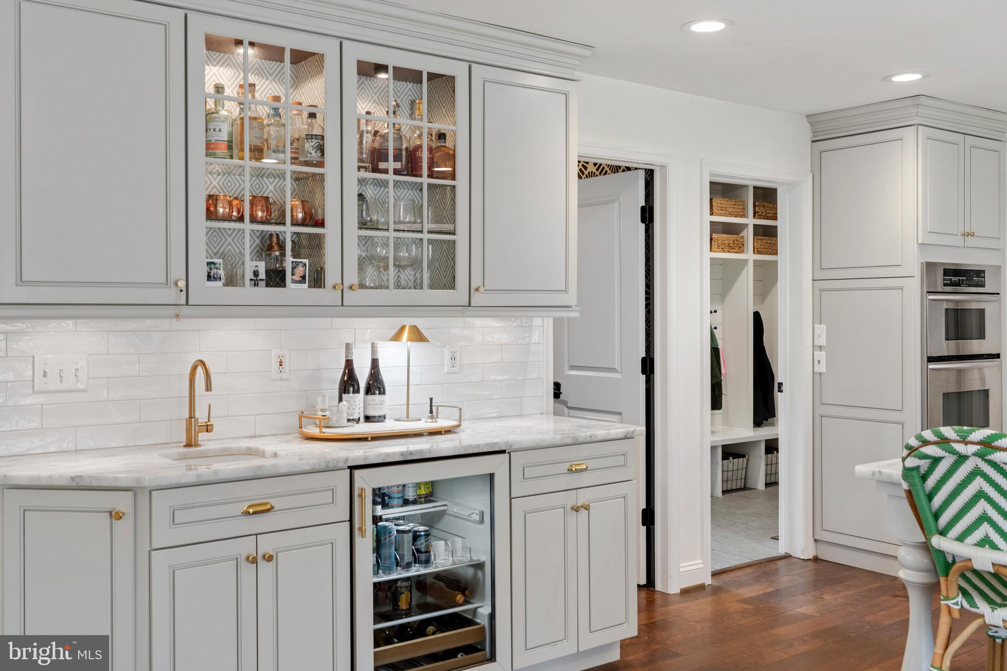 FIELDS OF FOUR CORNERS - Residential