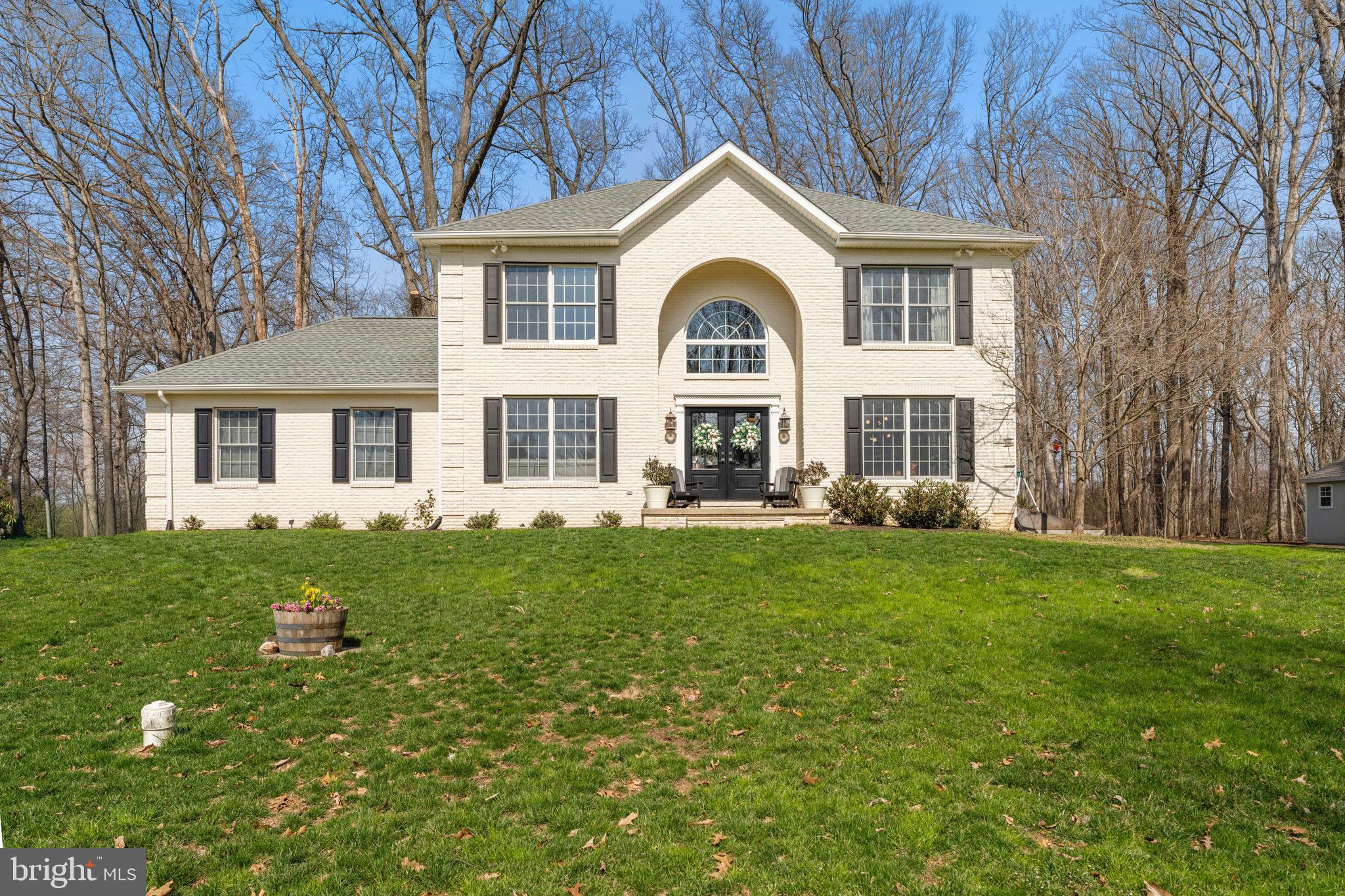 FIELDS OF FOUR CORNERS - Residential