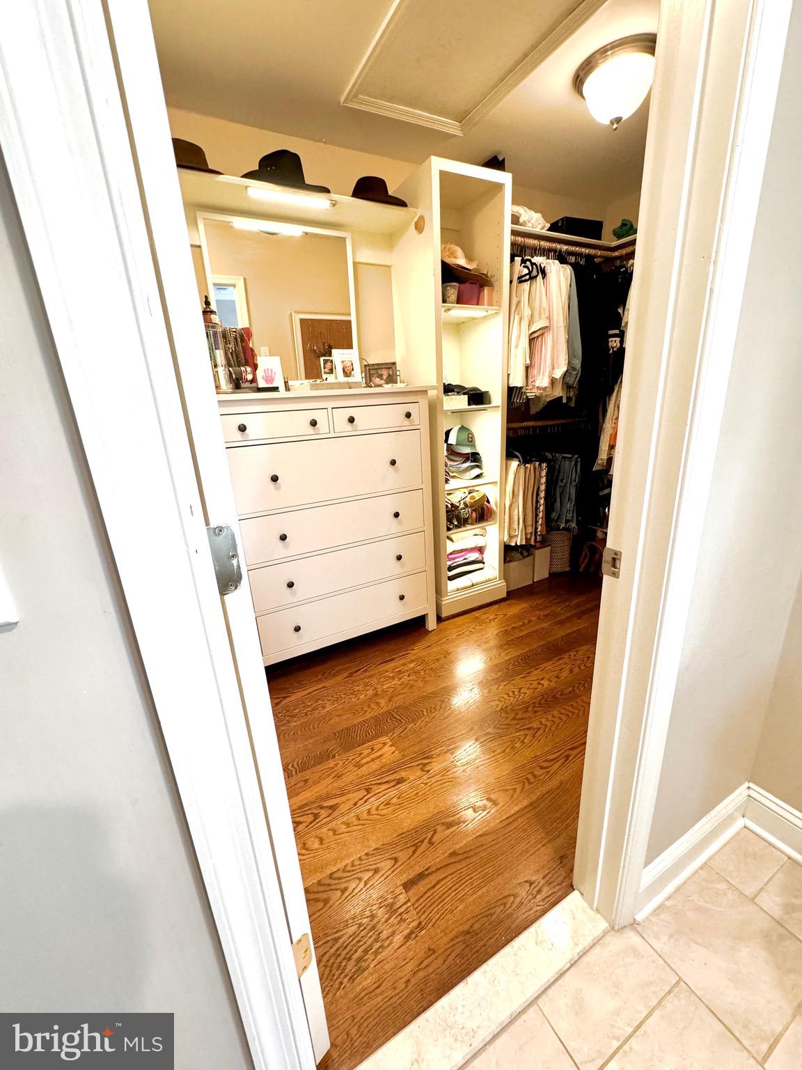 FIELDS OF FOUR CORNERS - Residential