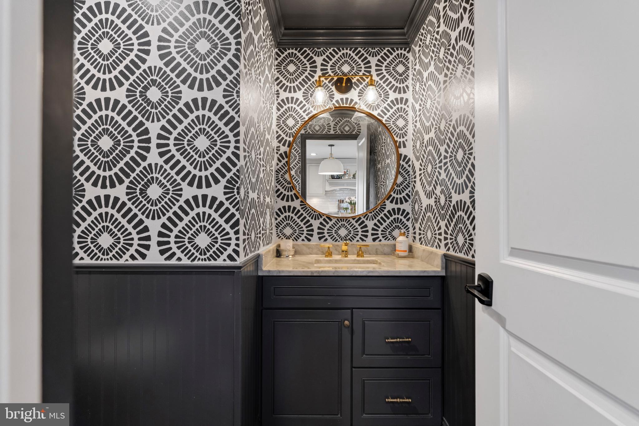 FIELDS OF FOUR CORNERS - Residential