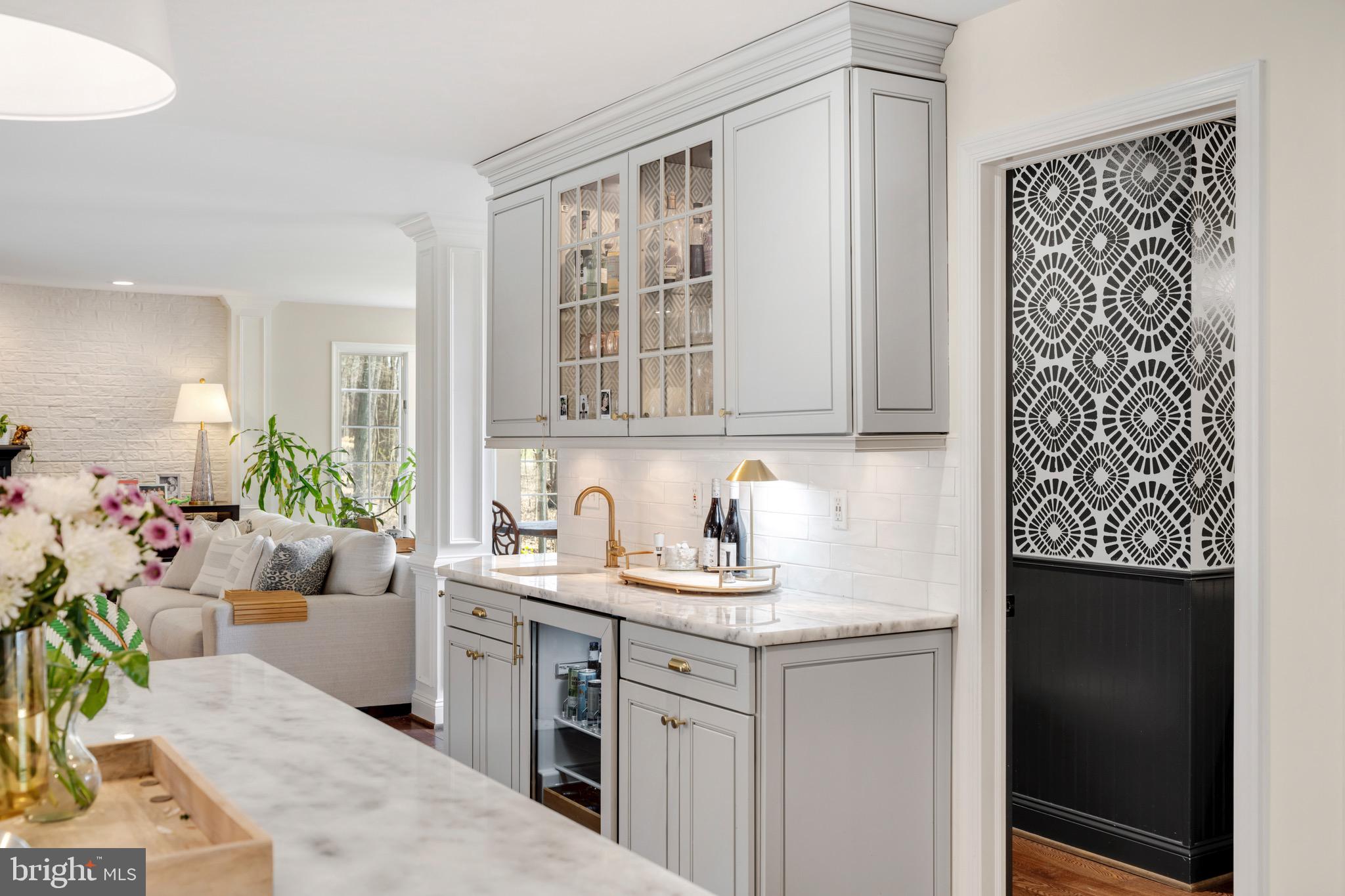 FIELDS OF FOUR CORNERS - Residential