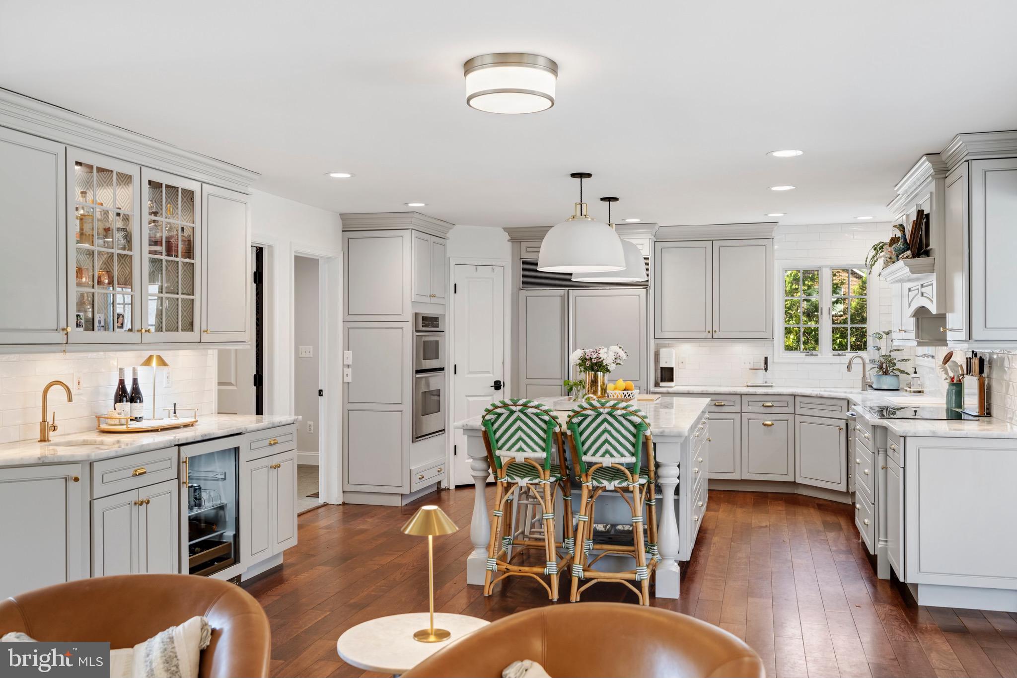 FIELDS OF FOUR CORNERS - Residential