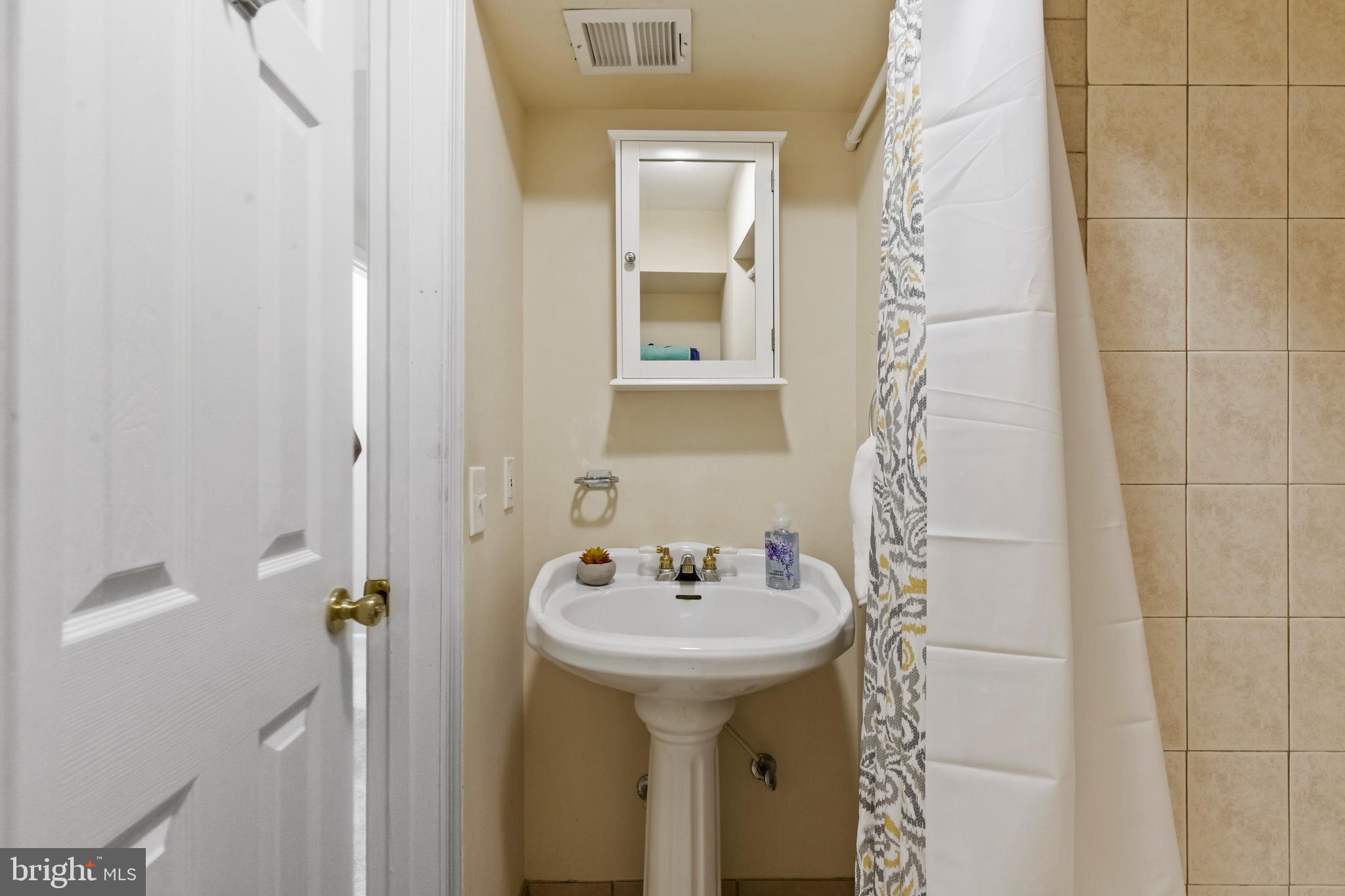 NEWGATE - Residential