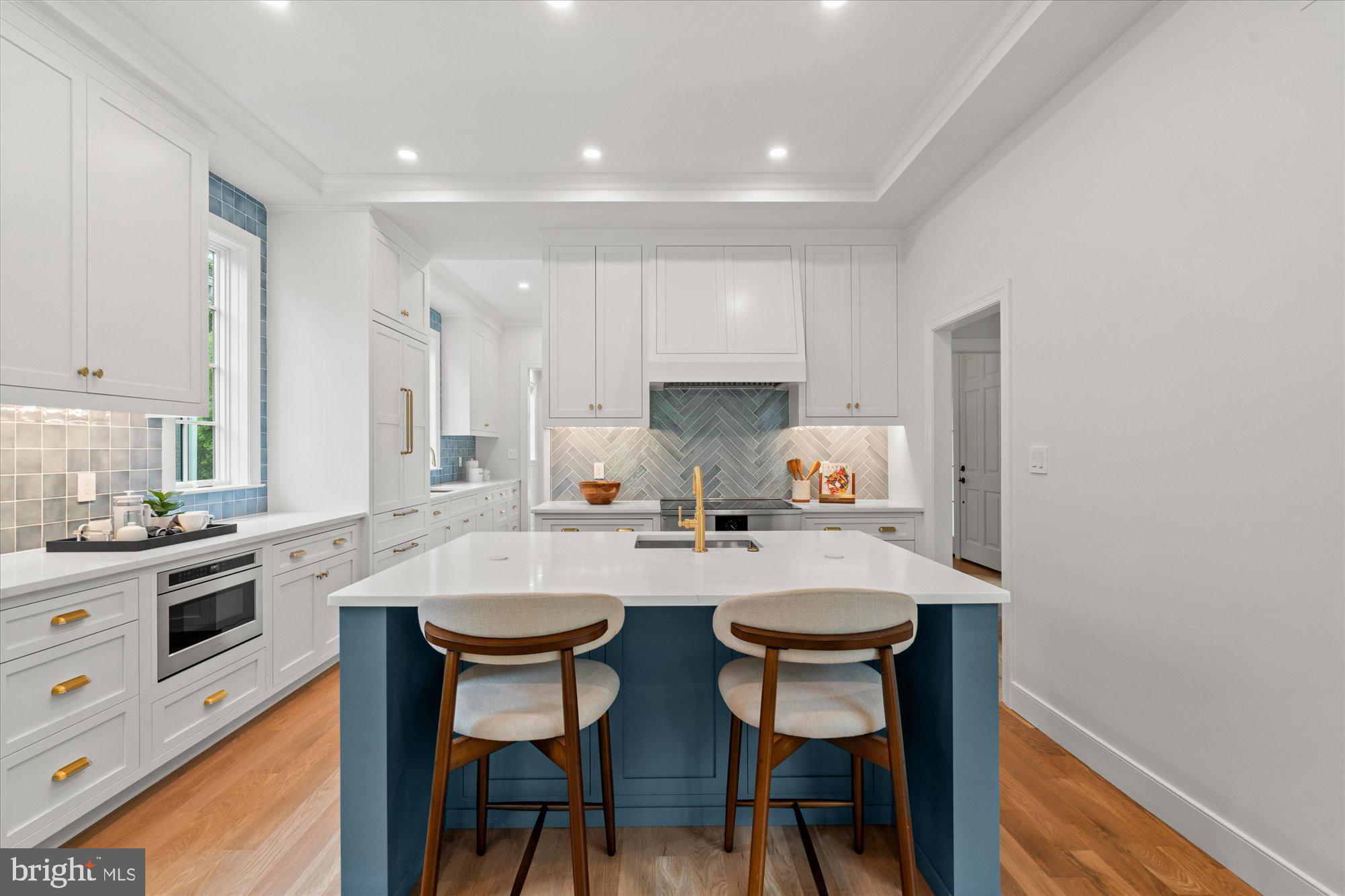 BRADDOCK HEIGHTS - Residential