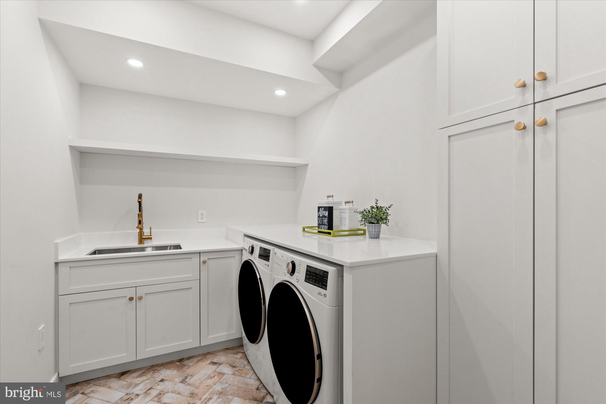 BRADDOCK HEIGHTS - Residential
