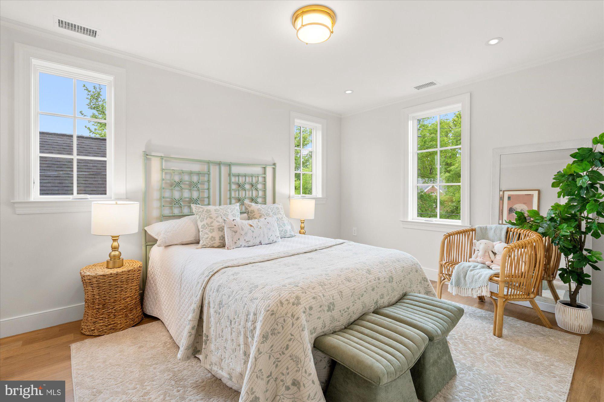 BRADDOCK HEIGHTS - Residential