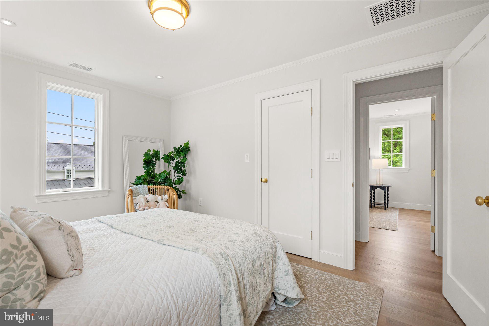 BRADDOCK HEIGHTS - Residential