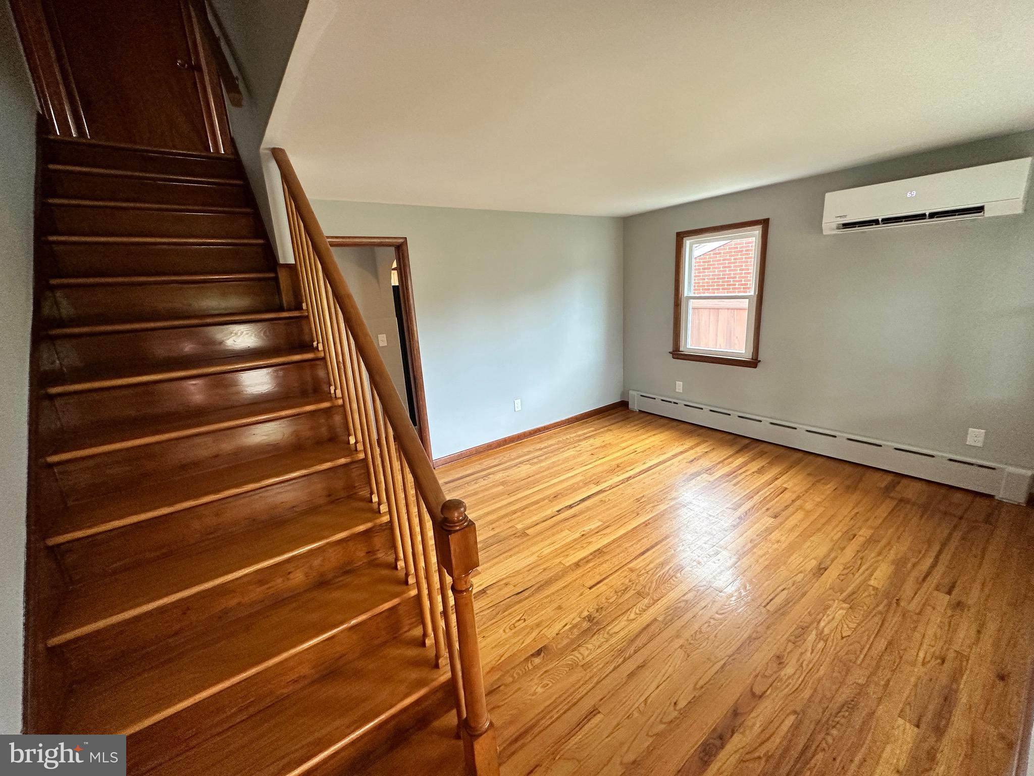 WASHINGTON HGTS - Residential Lease