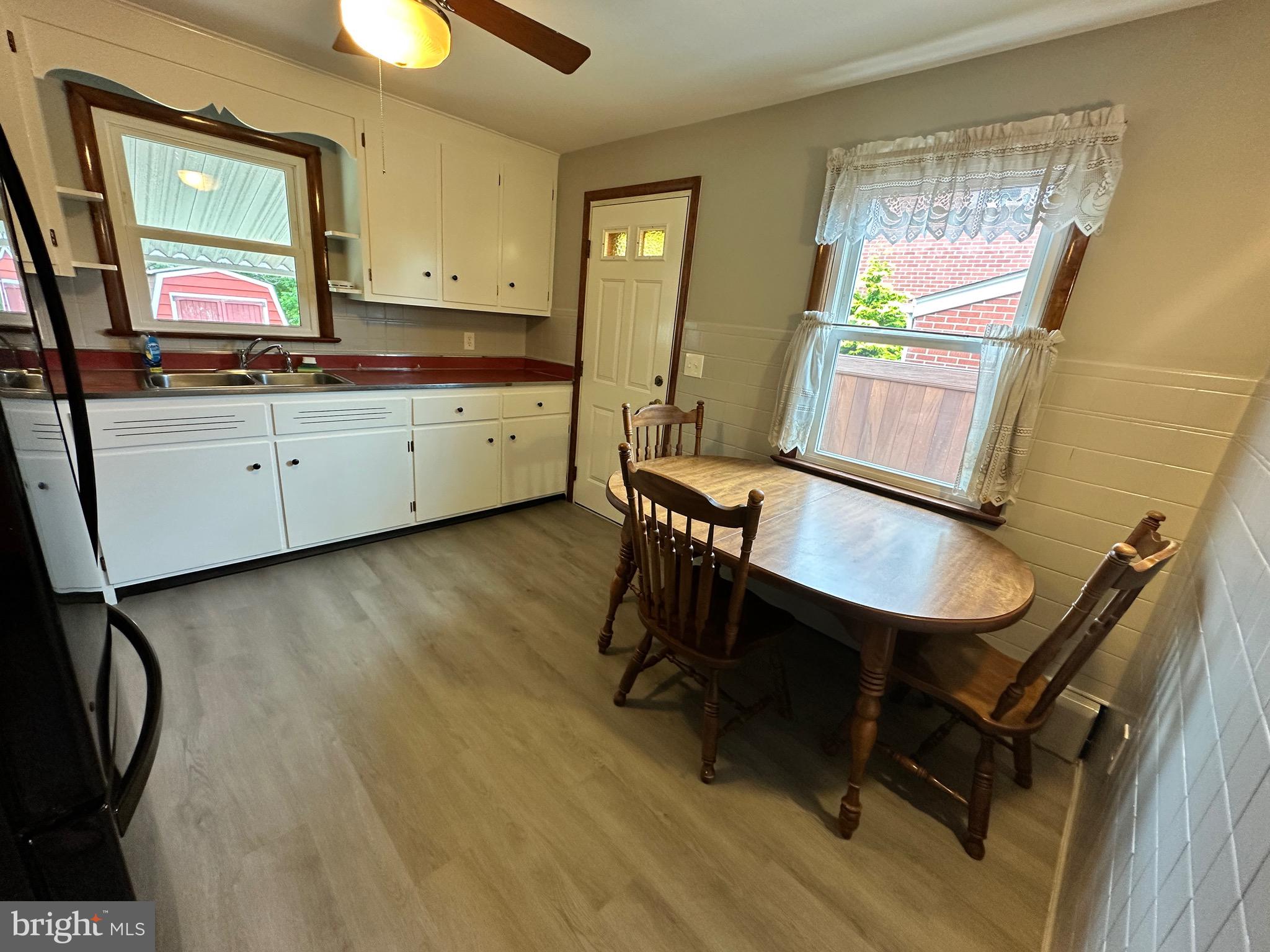 WASHINGTON HGTS - Residential Lease