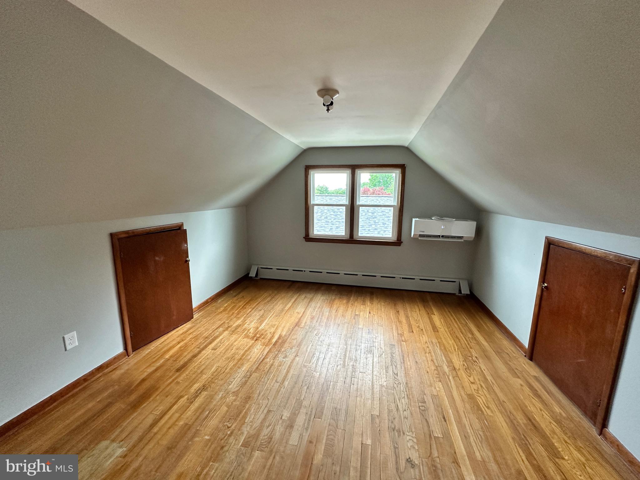 WASHINGTON HGTS - Residential Lease