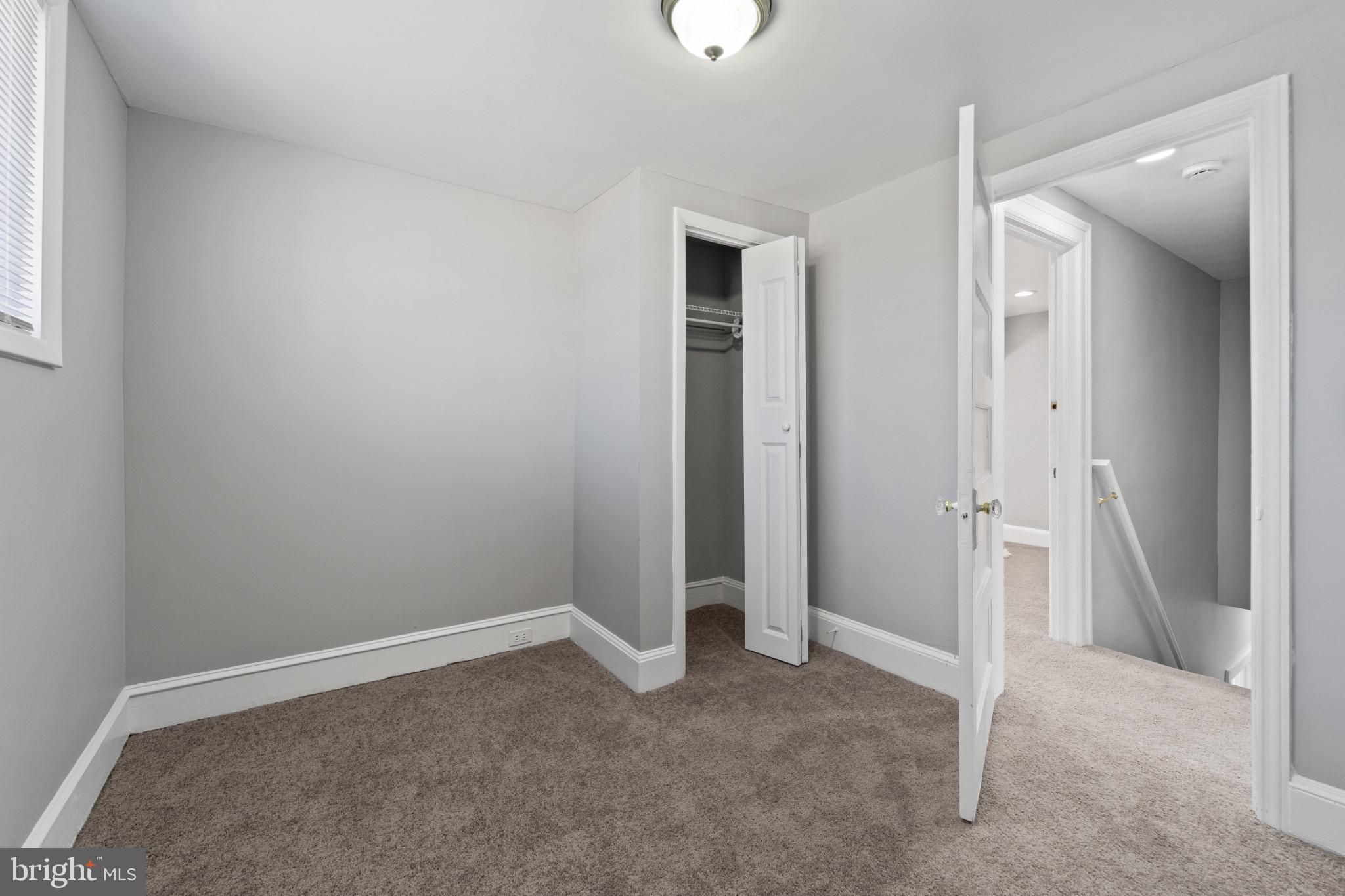 WINDSOR HILLS - Residential