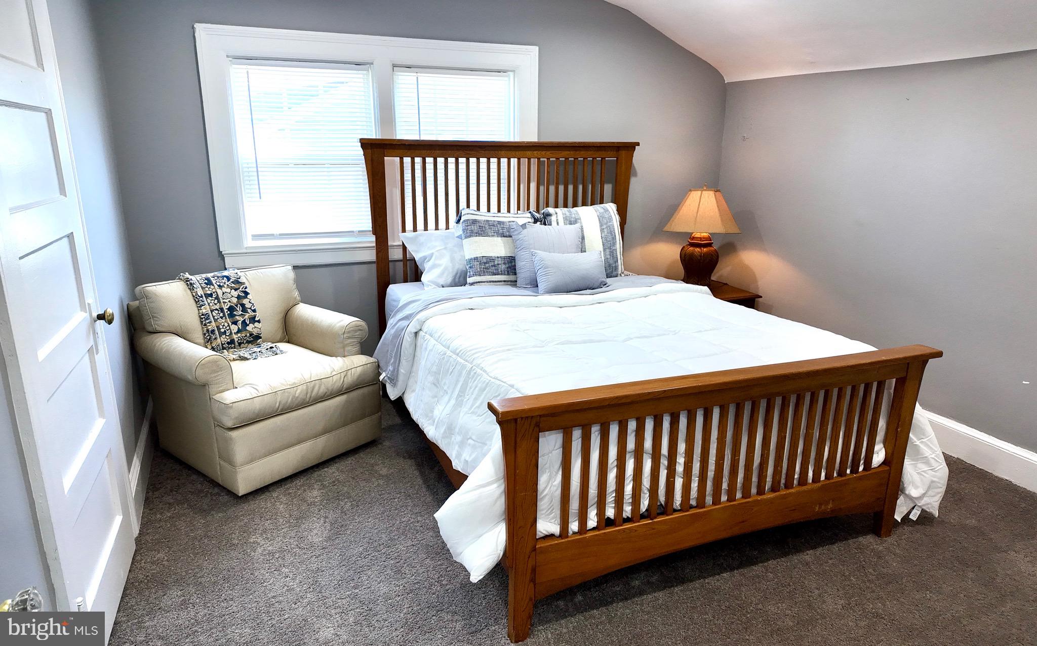 WINDSOR HILLS - Residential