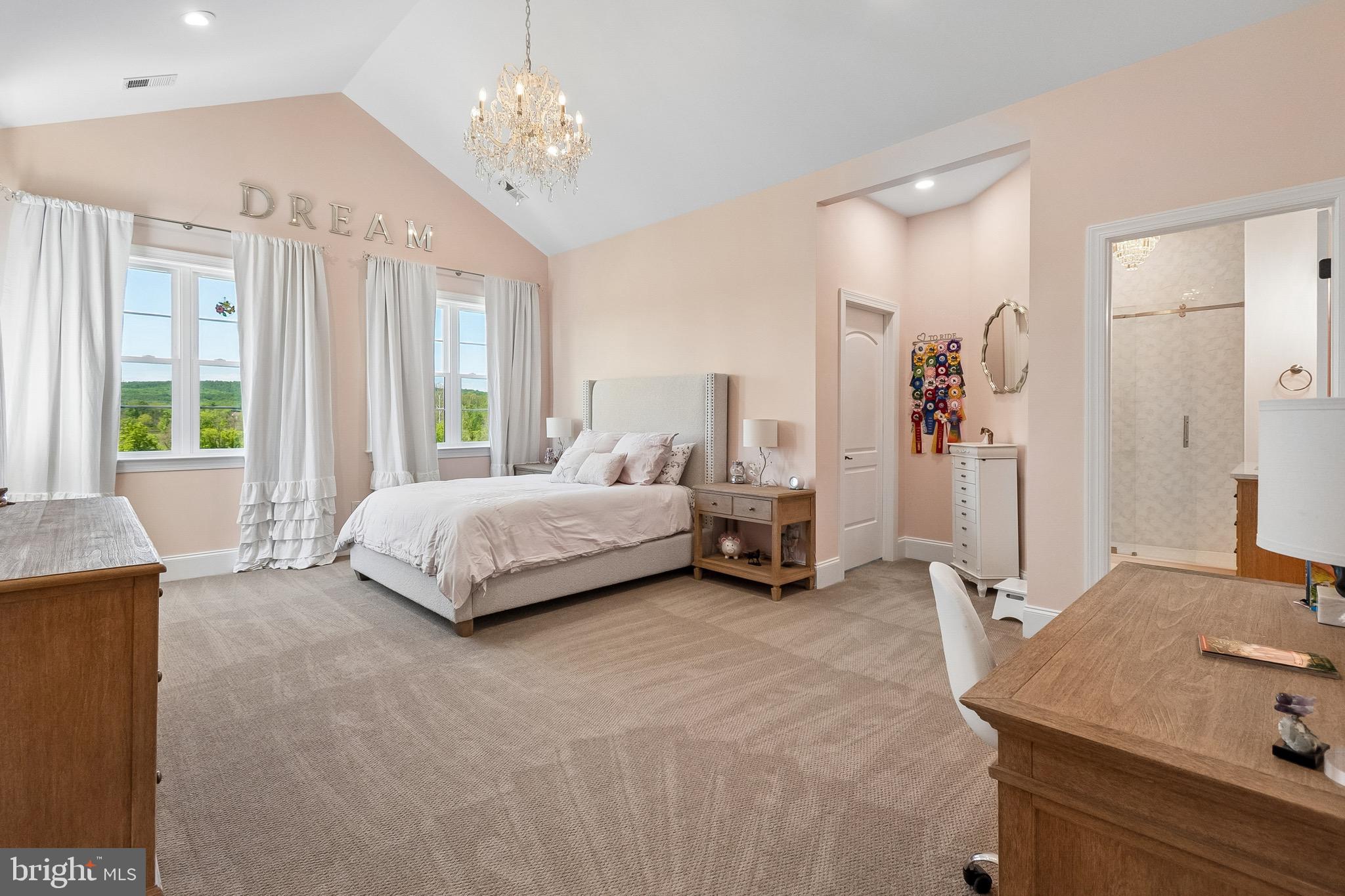 LEE'S CROSSING - Residential