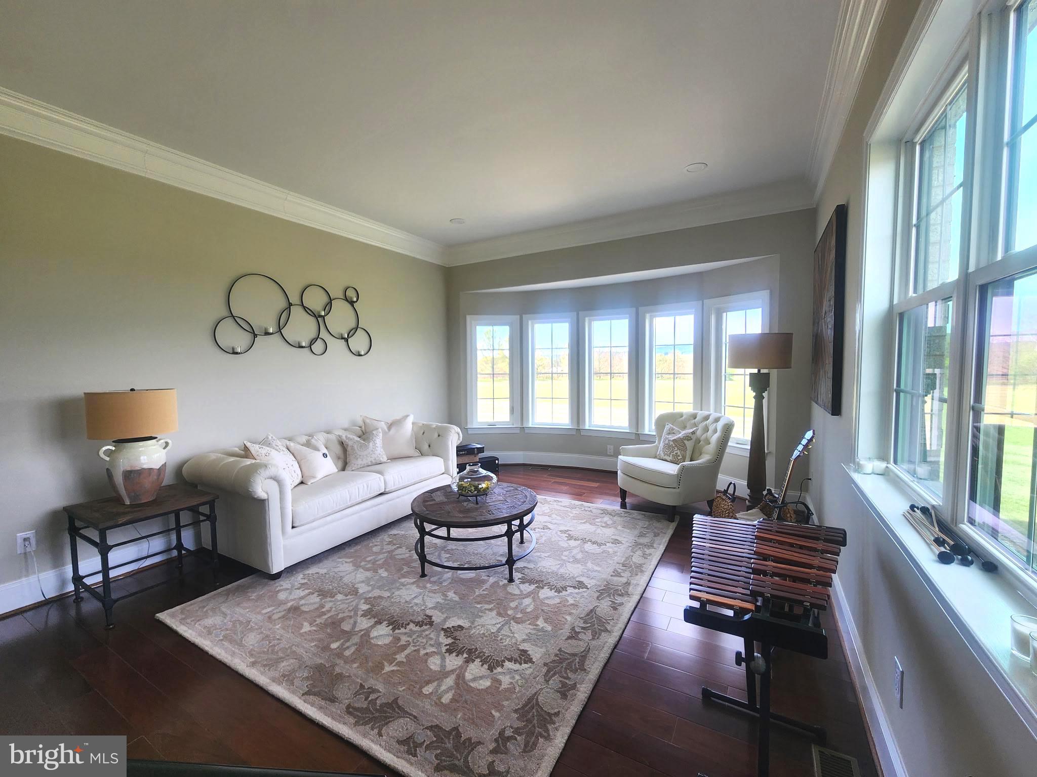 LEE'S CROSSING - Residential