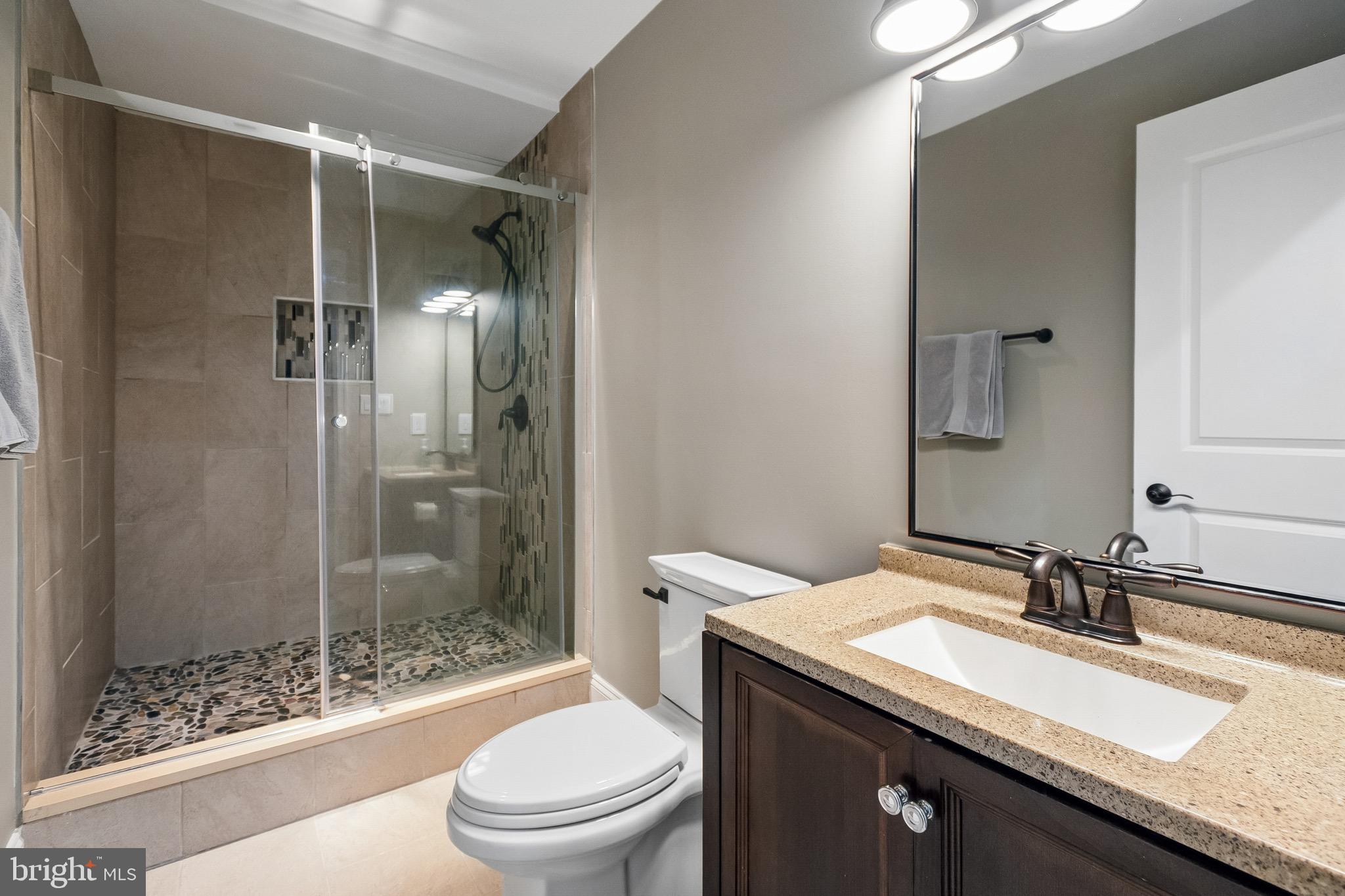 LEE'S CROSSING - Residential