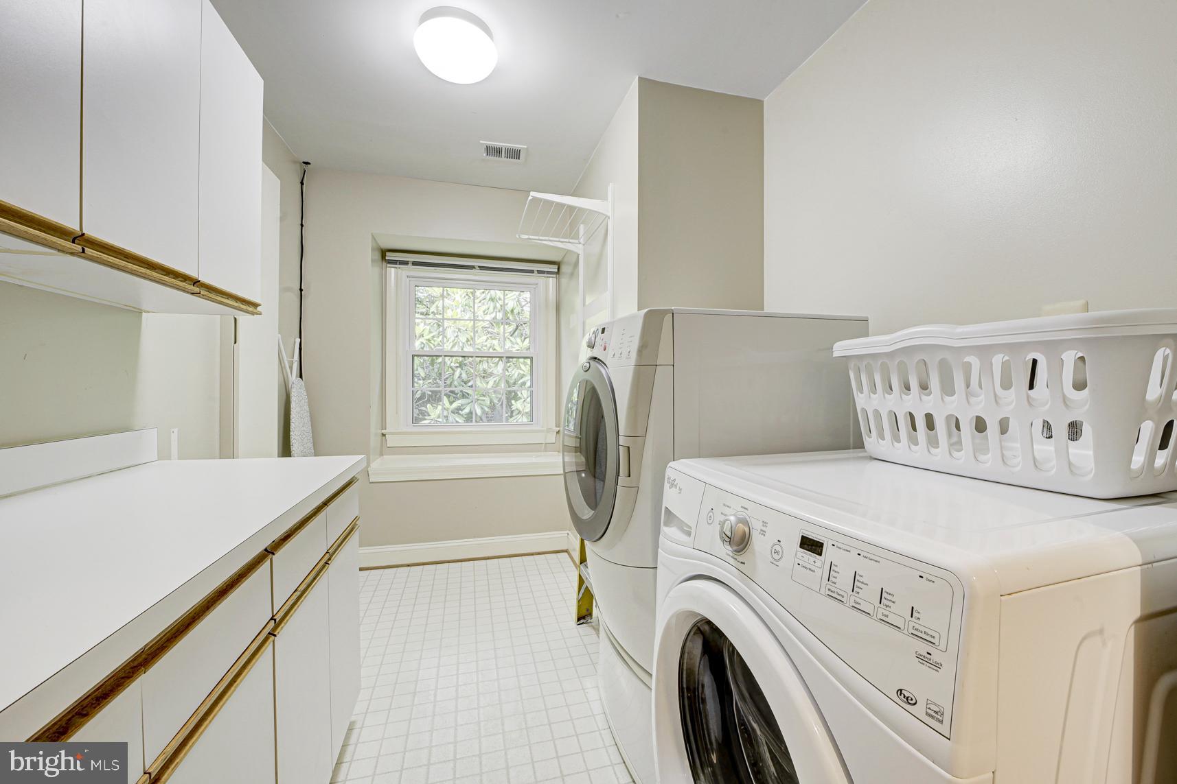 AVENEL - Residential