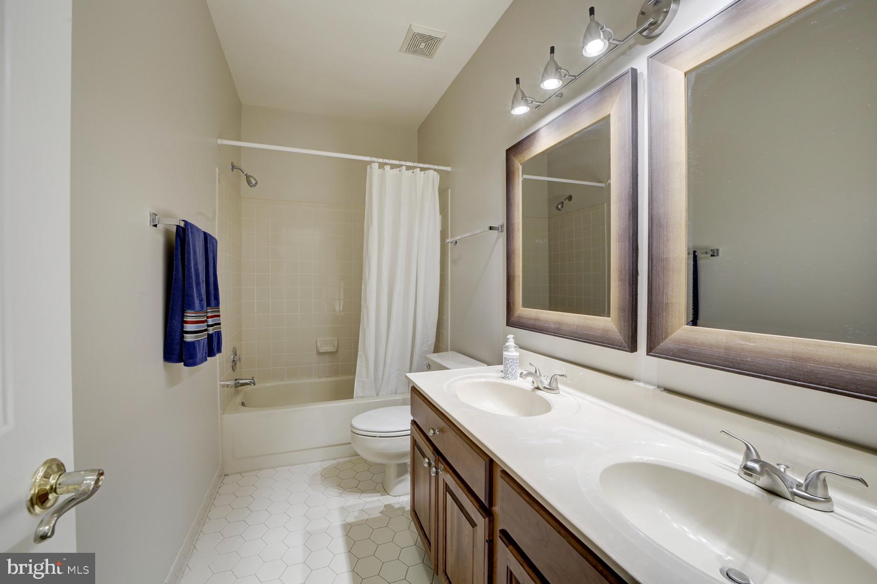 AVENEL - Residential