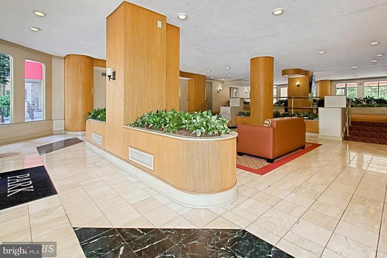 PARK PLACE - Residential Lease