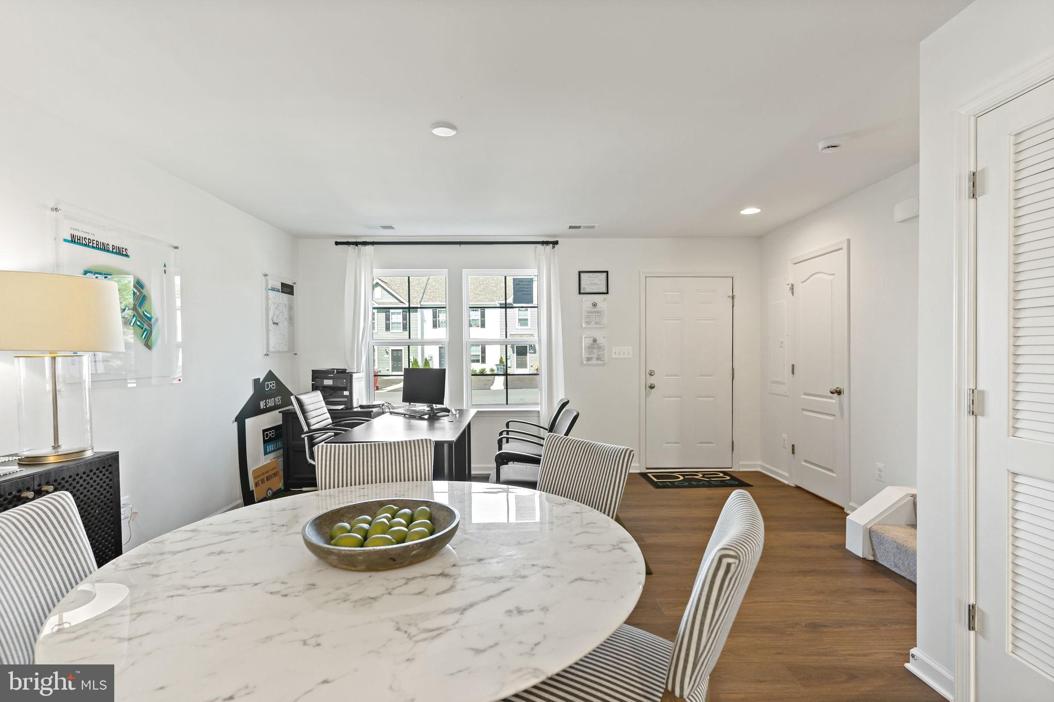 WHISPERING PINES - Residential