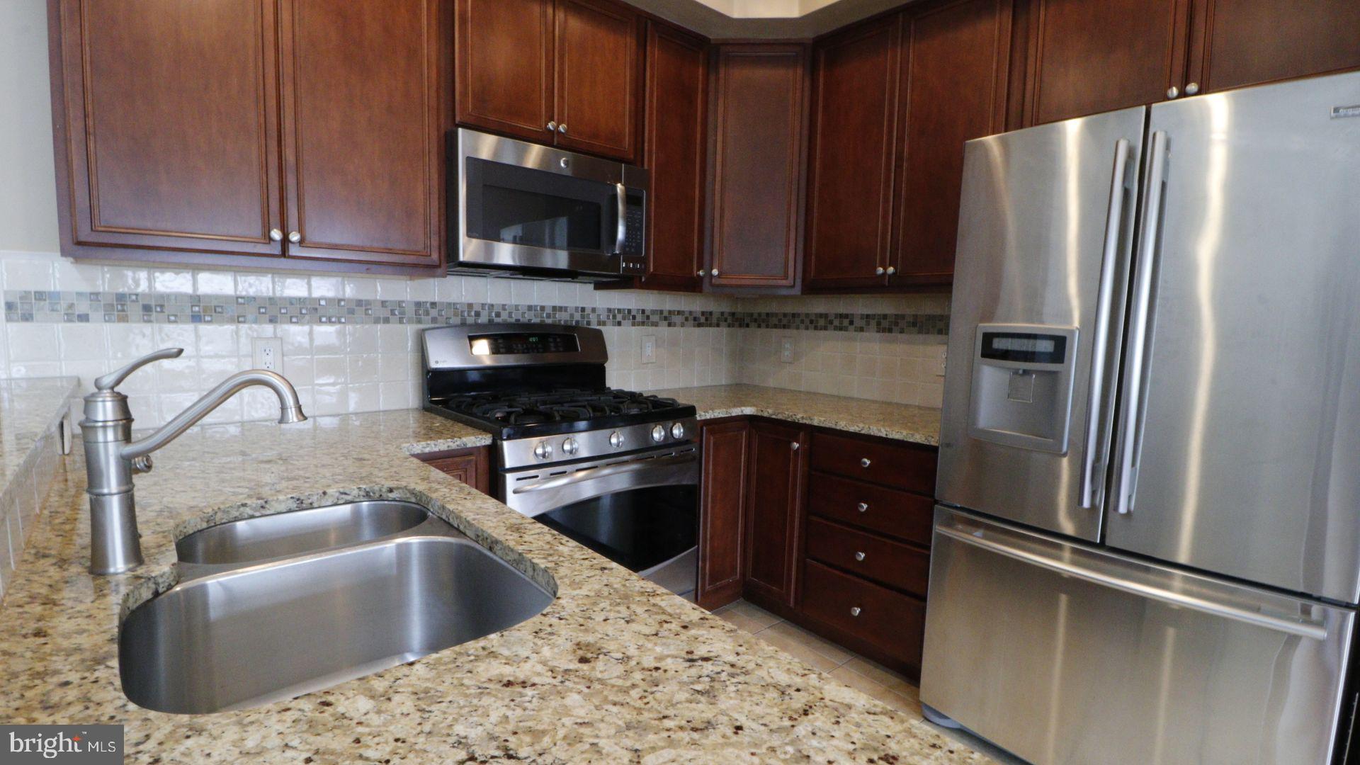 PACKER PARK - Residential Lease