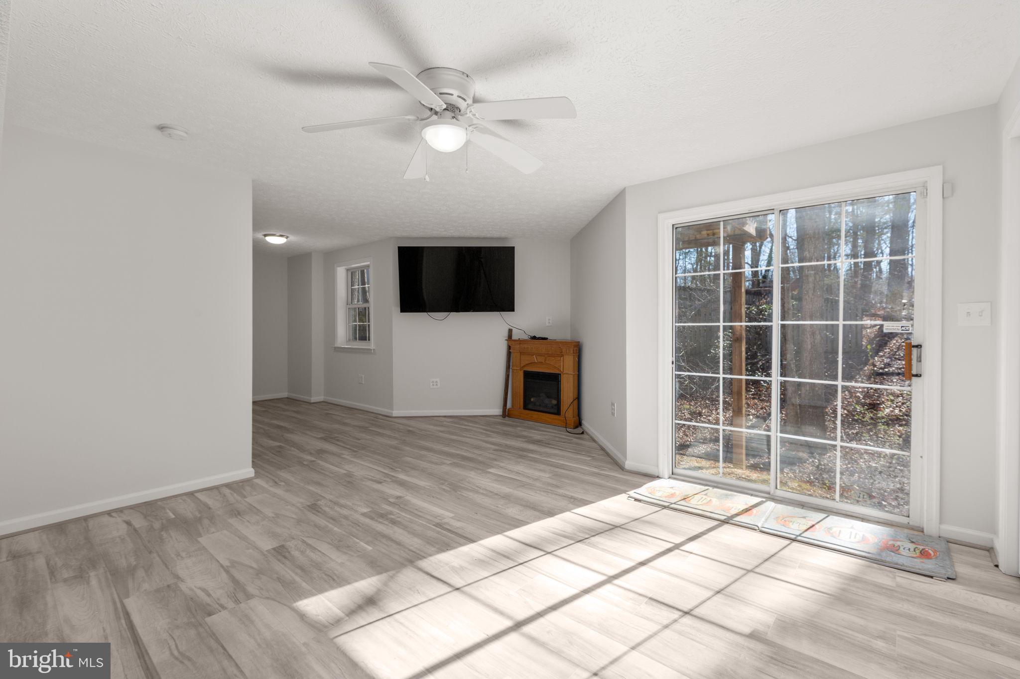 TIMBERLAKE - Residential