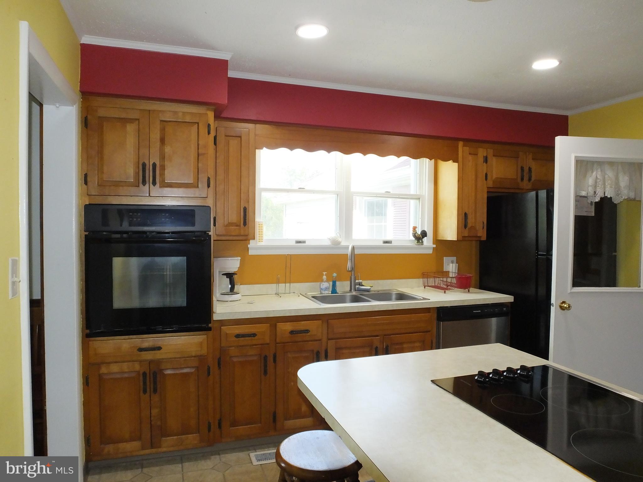 NECK DISTRICT - Residential