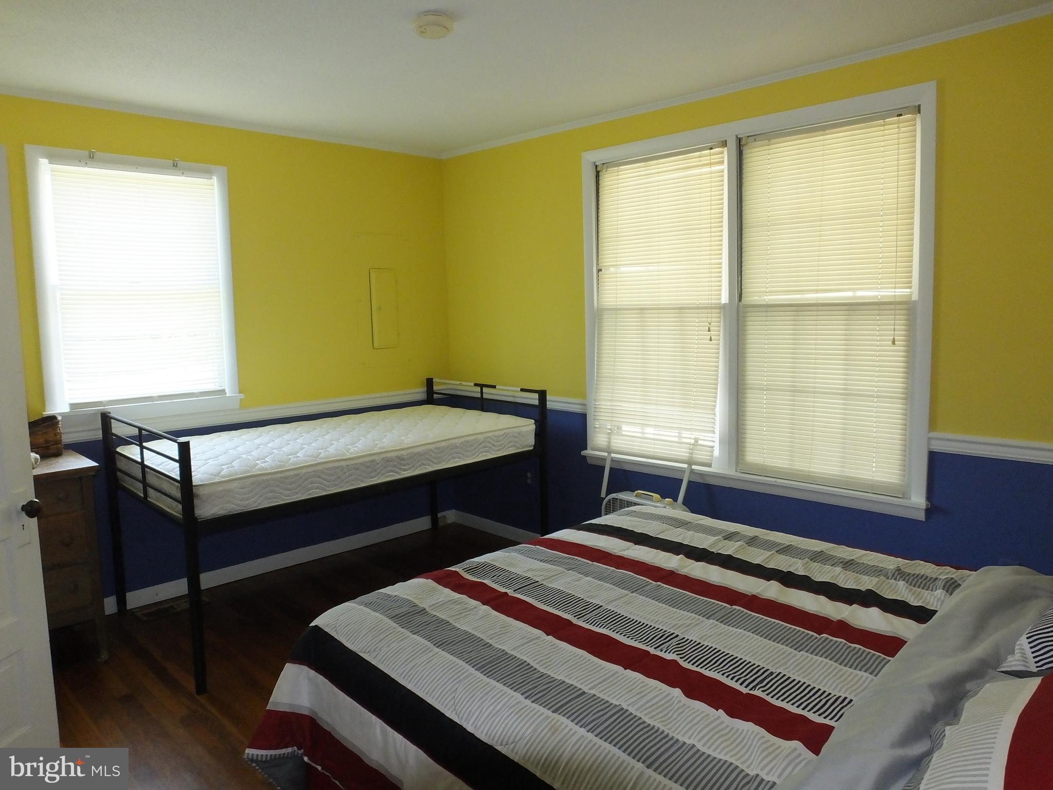 NECK DISTRICT - Residential