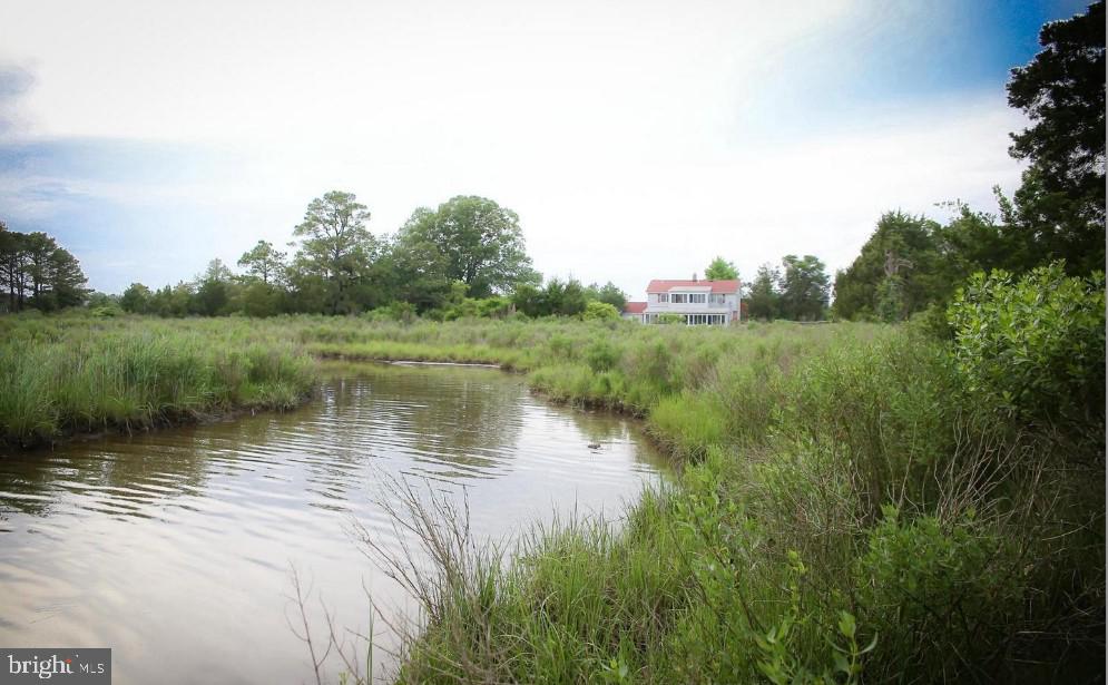 NECK DISTRICT - Residential