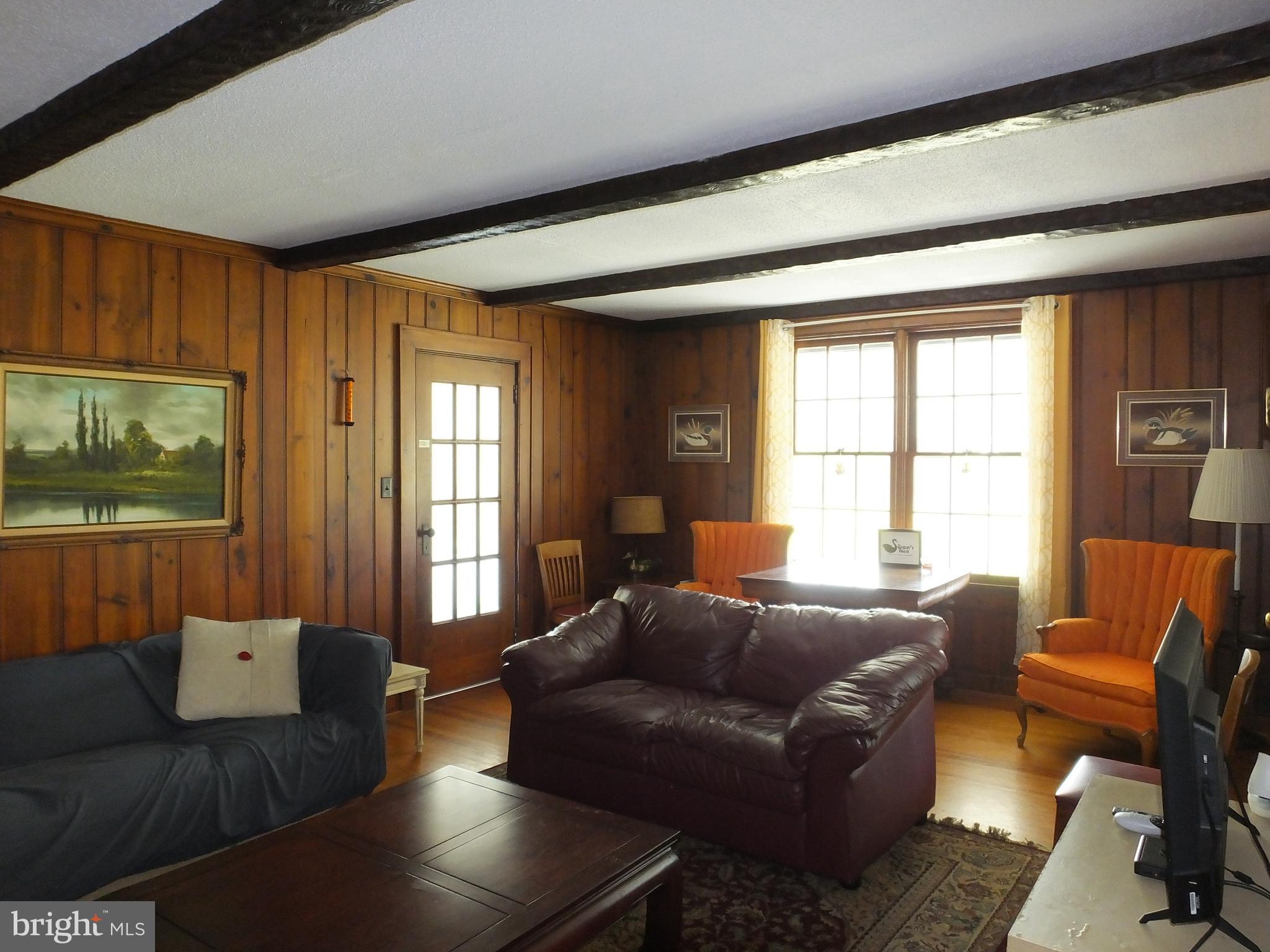 NECK DISTRICT - Residential