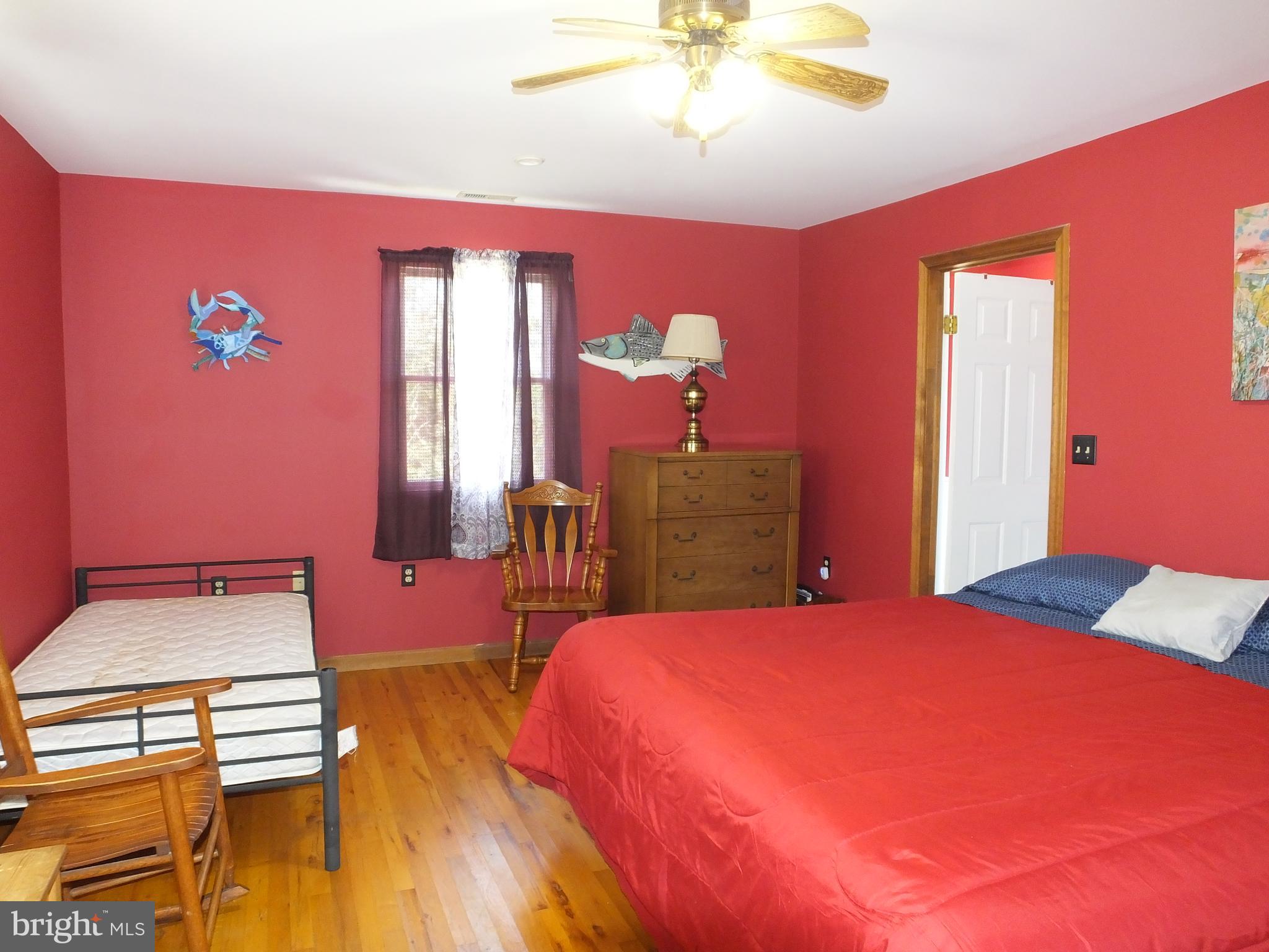 NECK DISTRICT - Residential