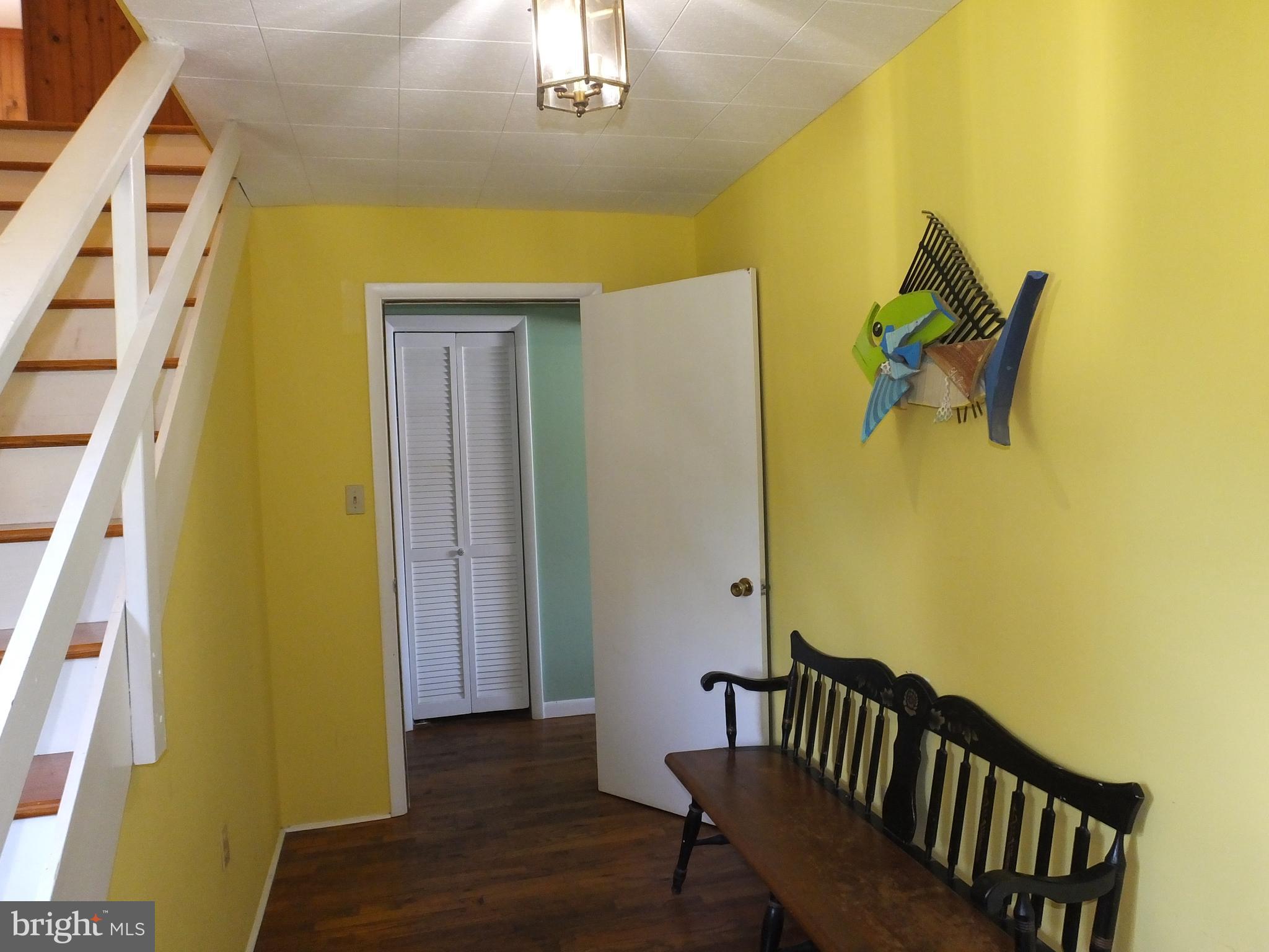 NECK DISTRICT - Residential