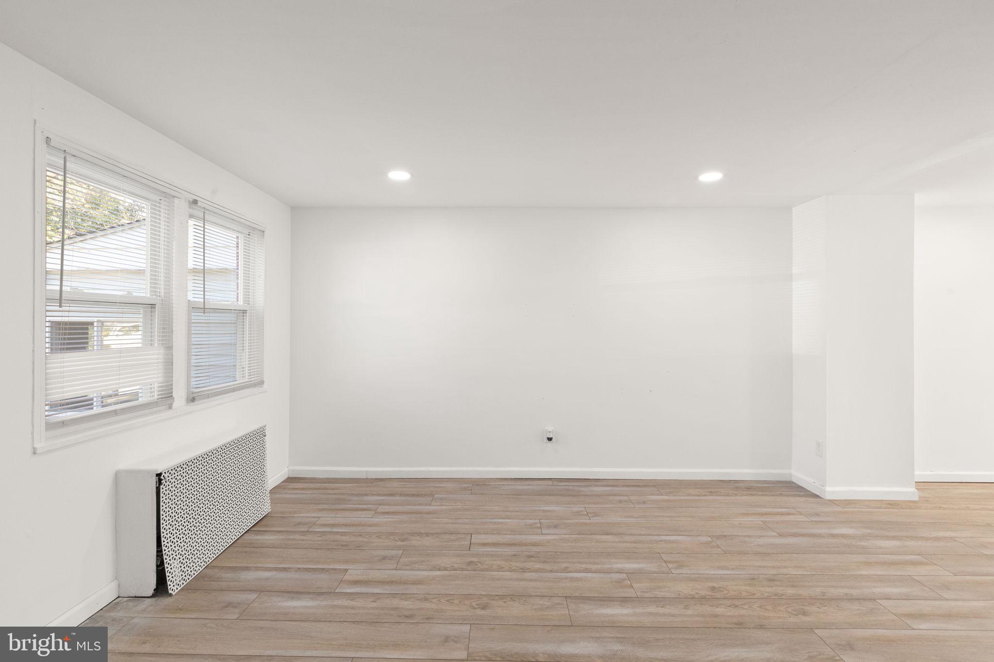 BROOKLYN - Residential