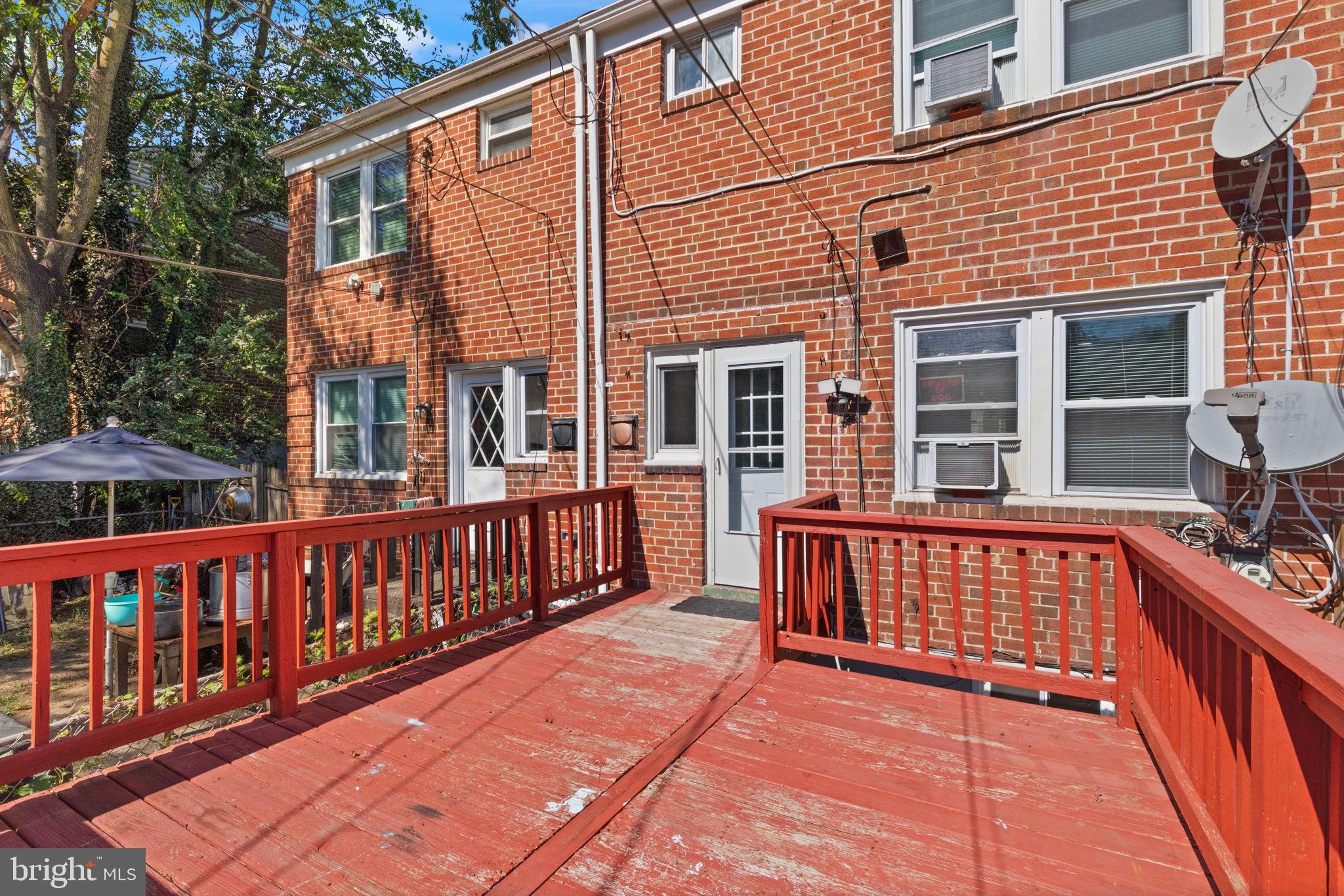 BROOKLYN - Residential