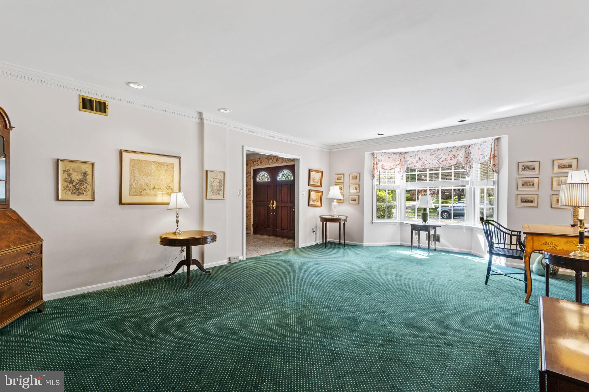 KENWOOD PARK - Residential