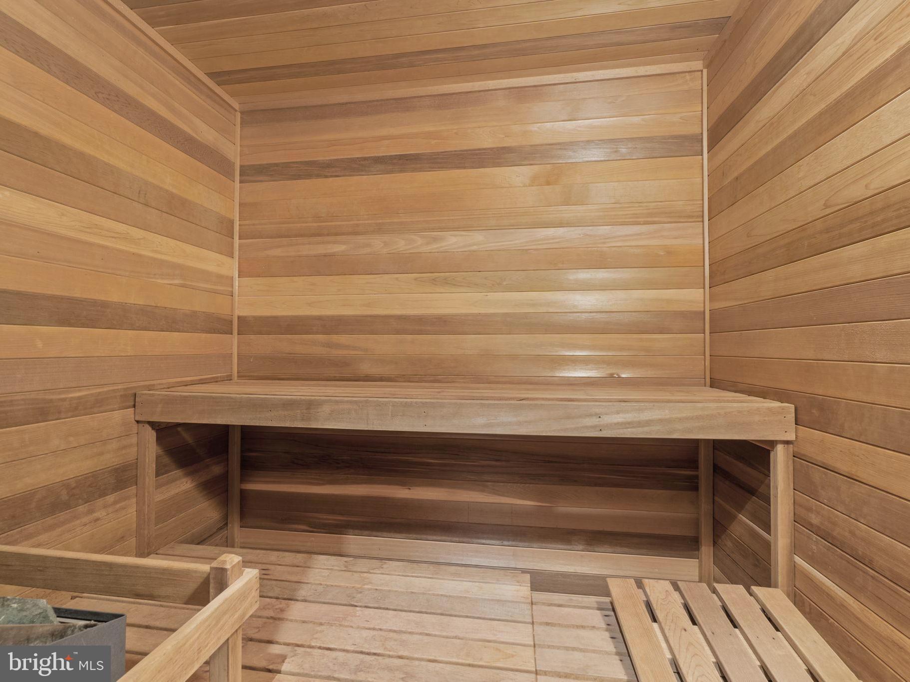 KENWOOD PARK - Residential