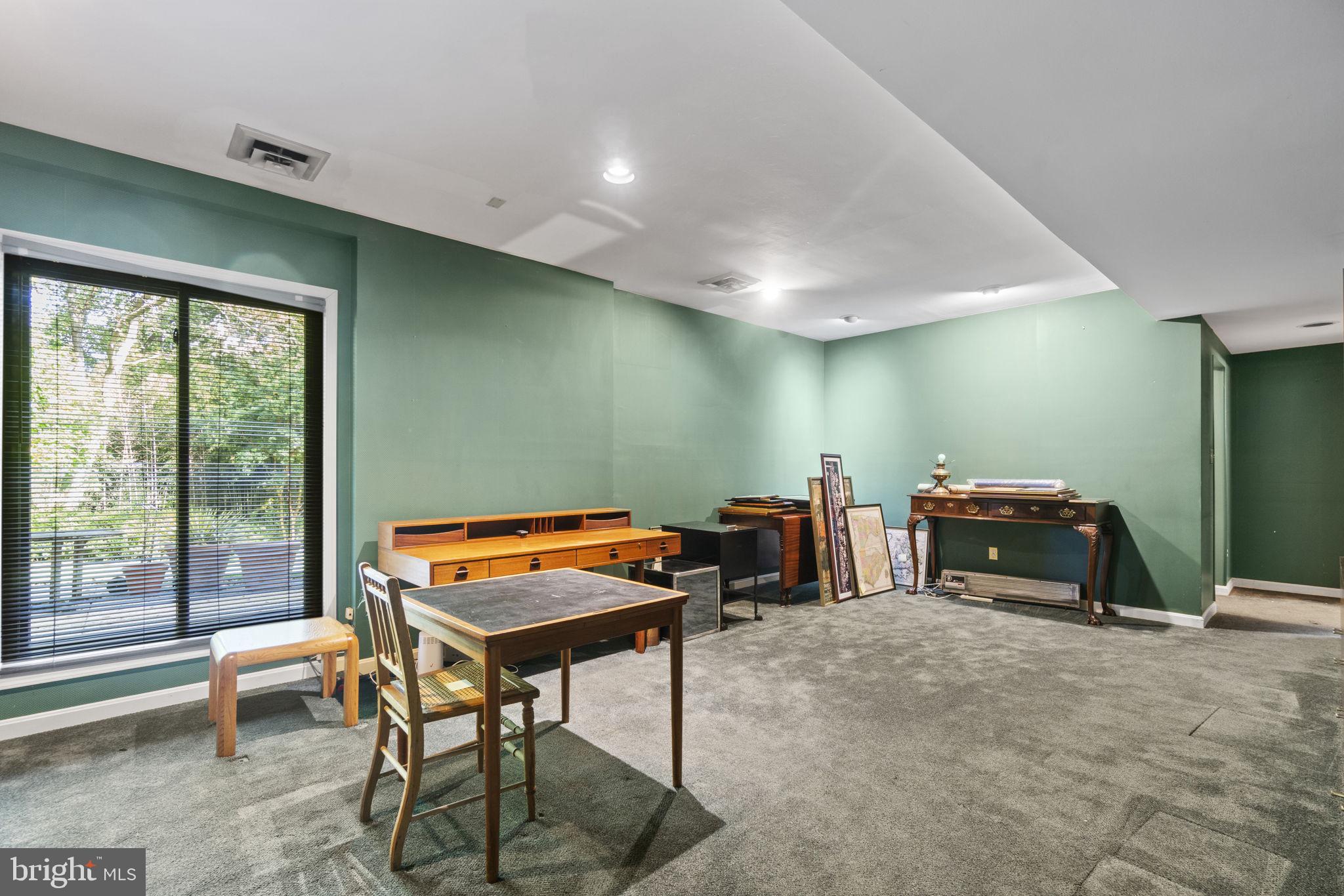 KENWOOD PARK - Residential