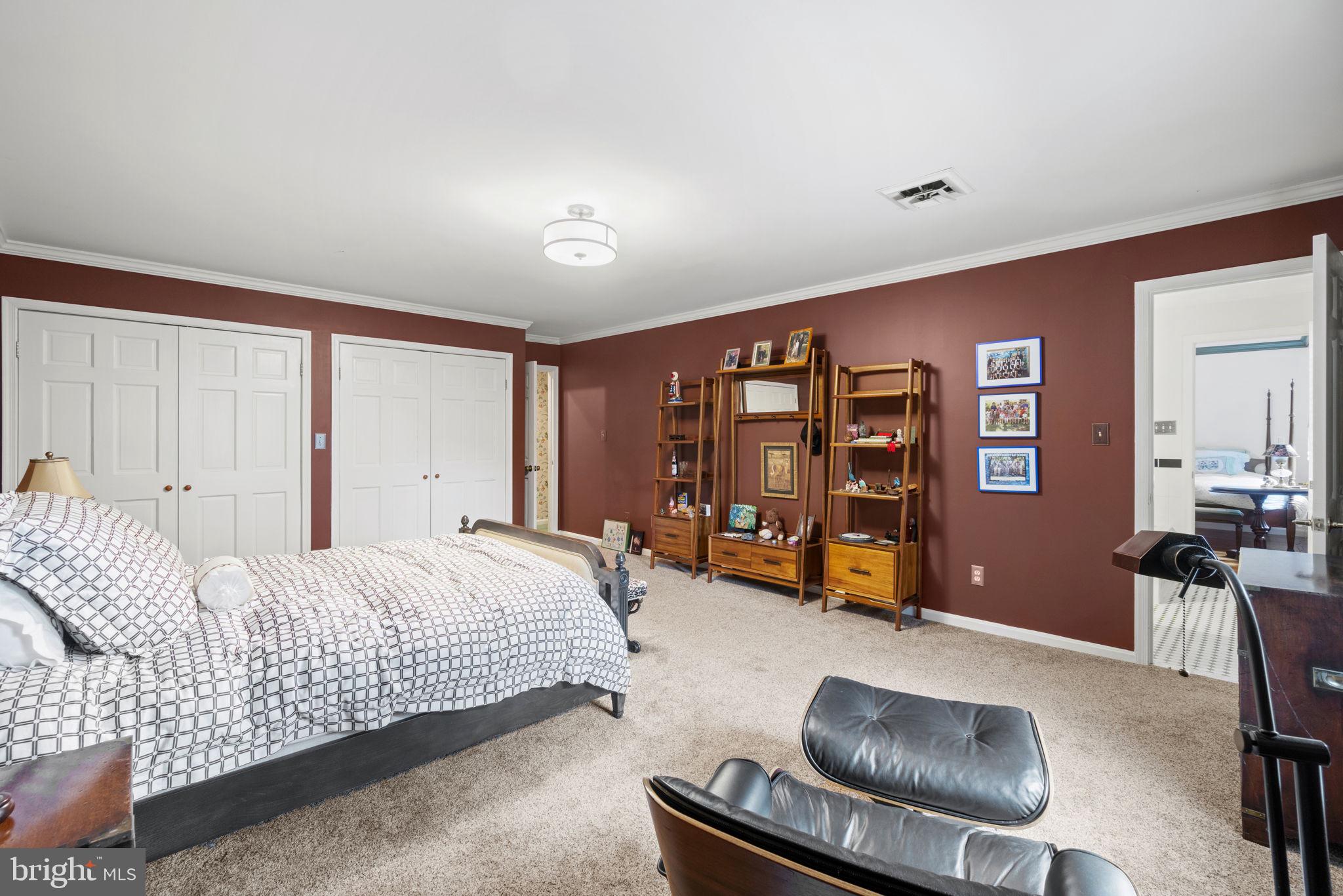 KENWOOD PARK - Residential