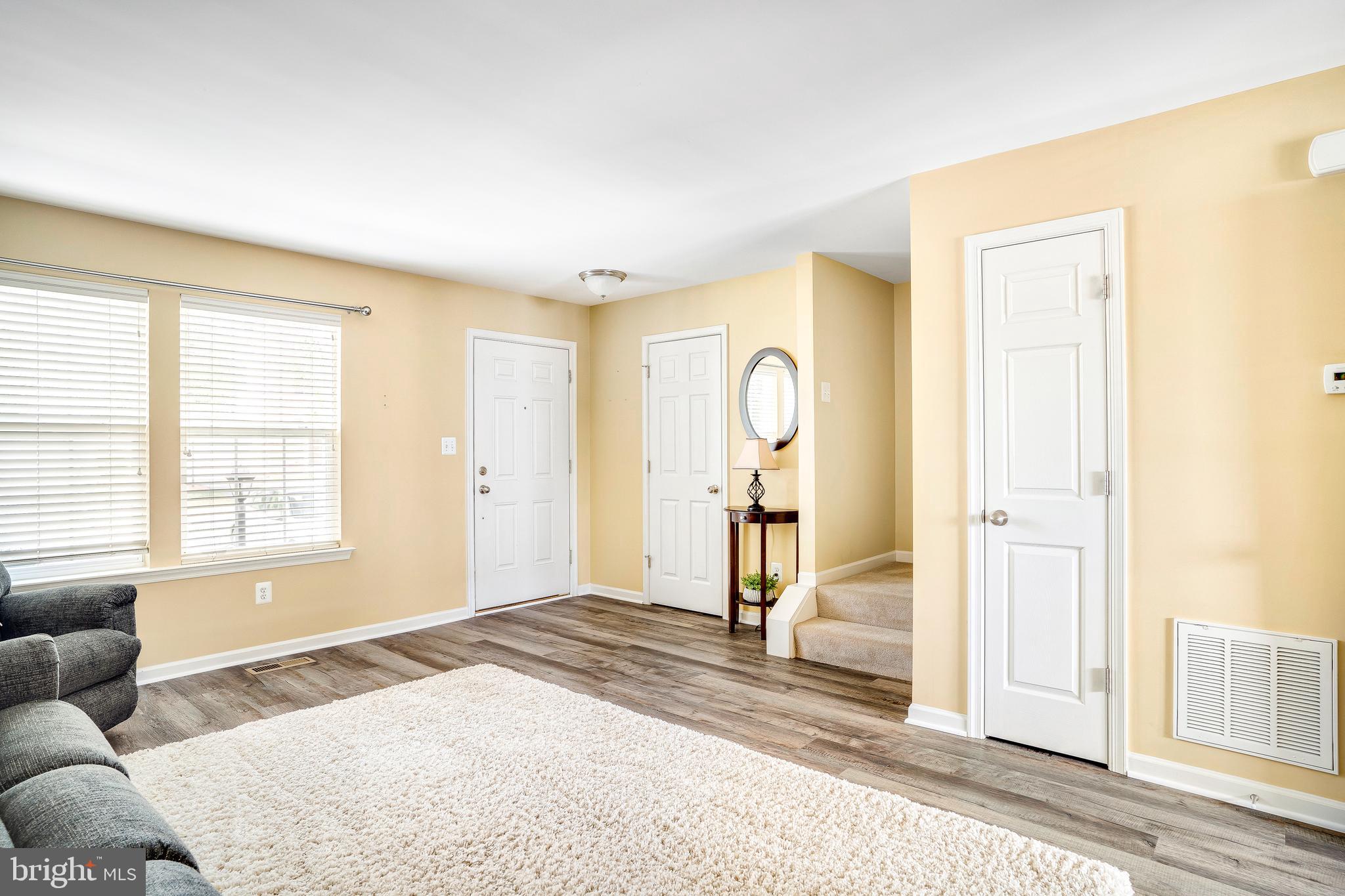 LAKELAND PLACE - Residential