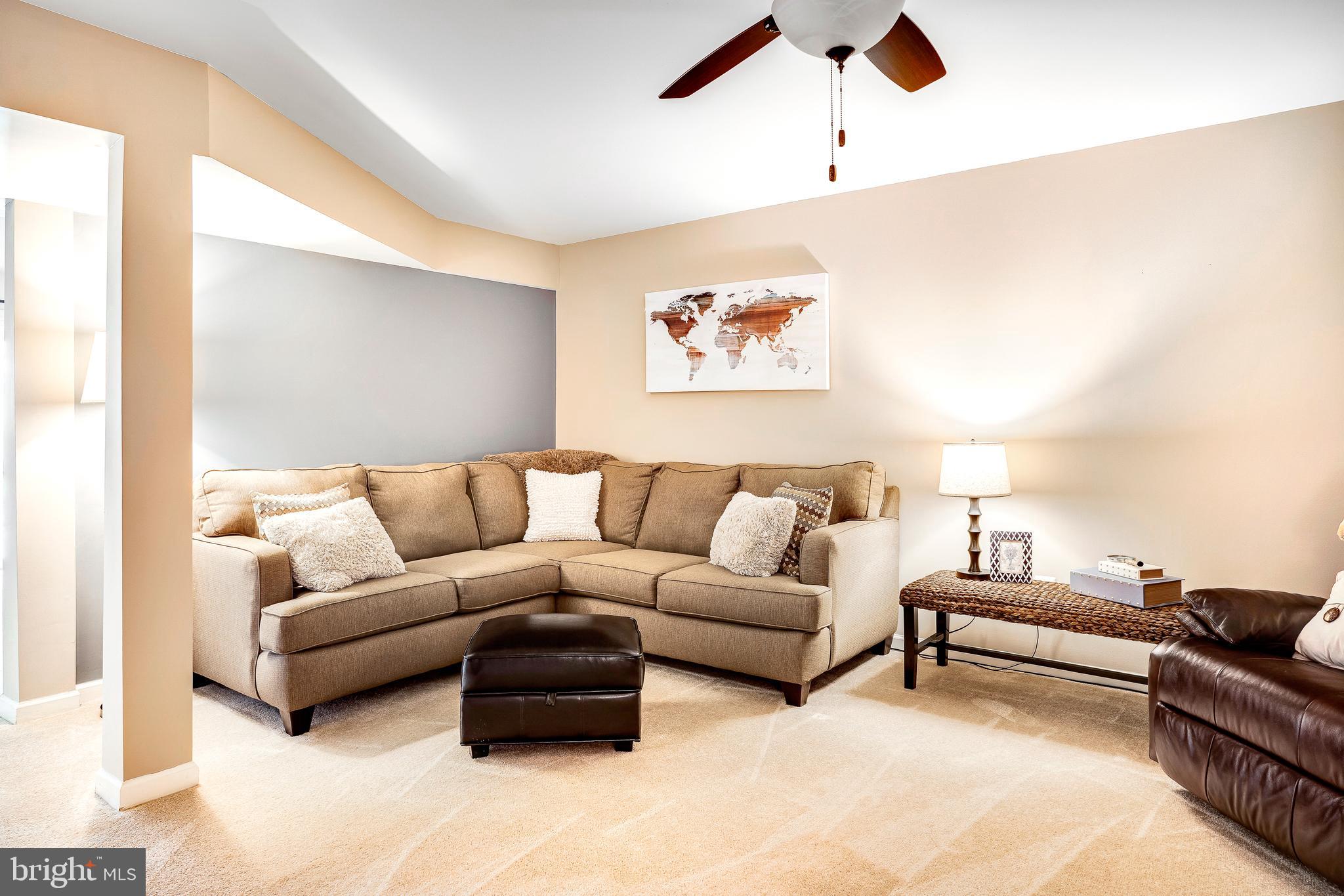 LAKELAND PLACE - Residential