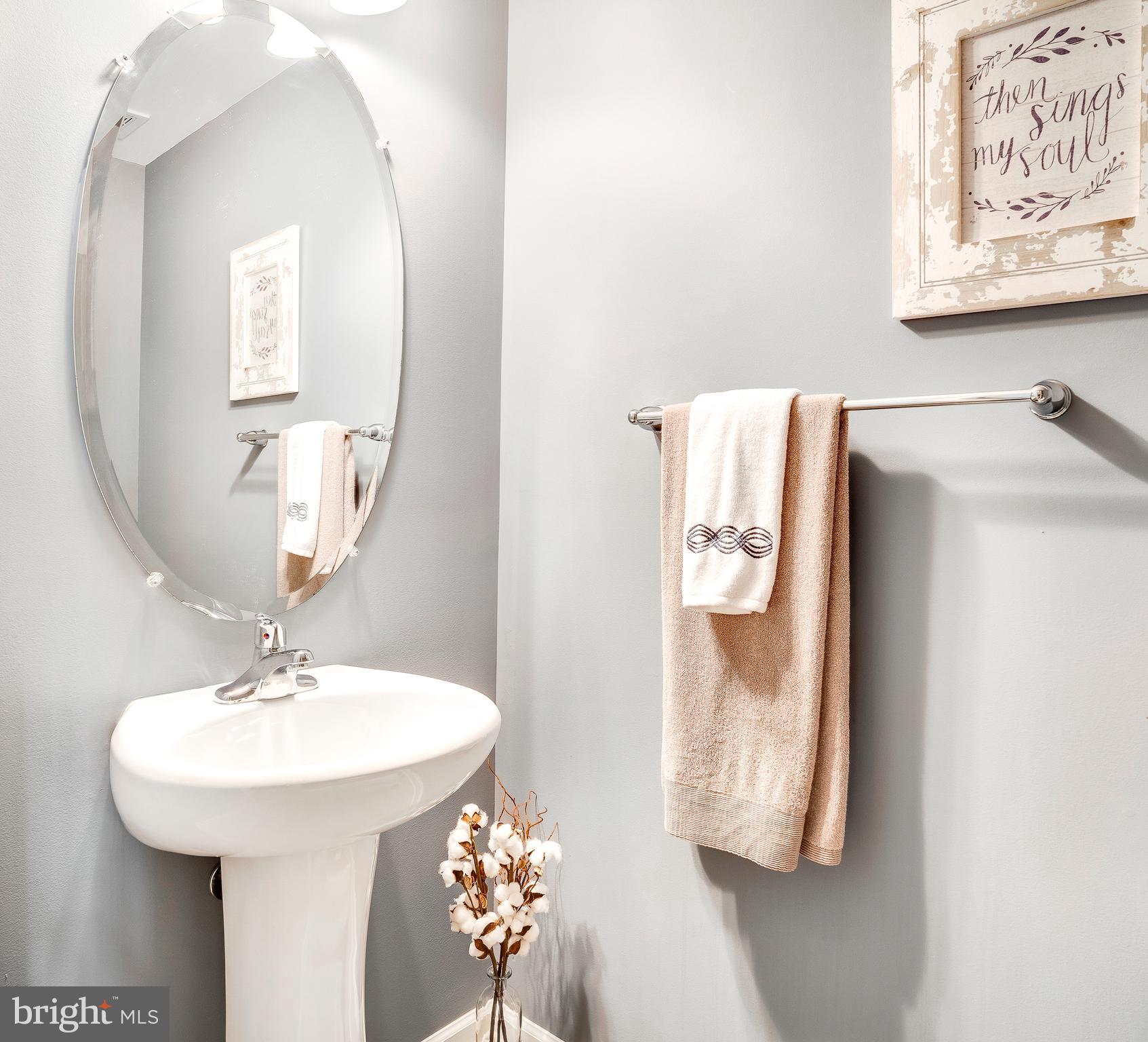 LAKELAND PLACE - Residential