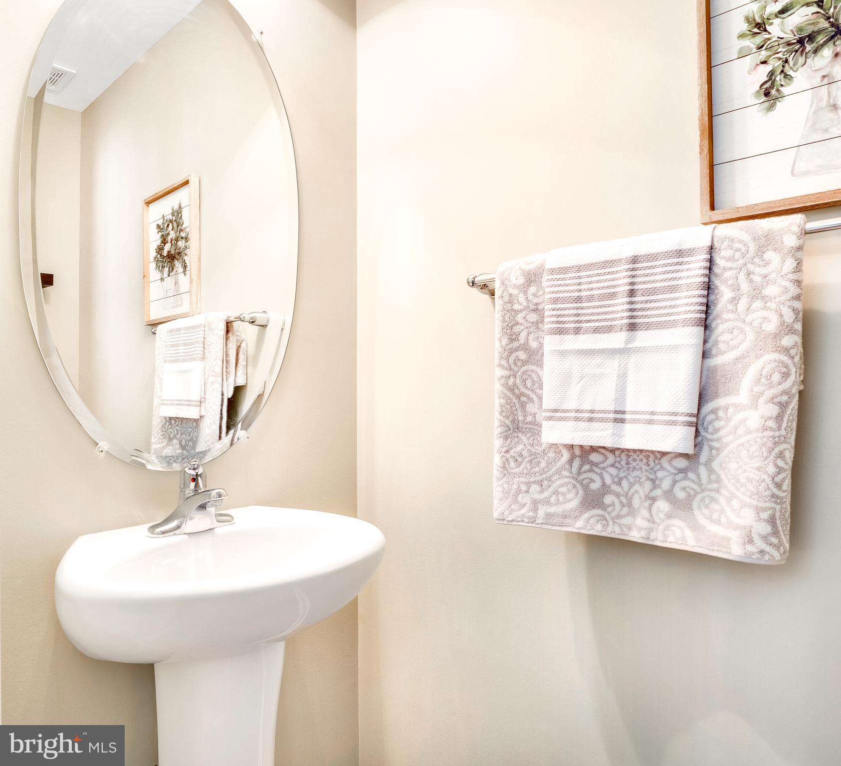 LAKELAND PLACE - Residential